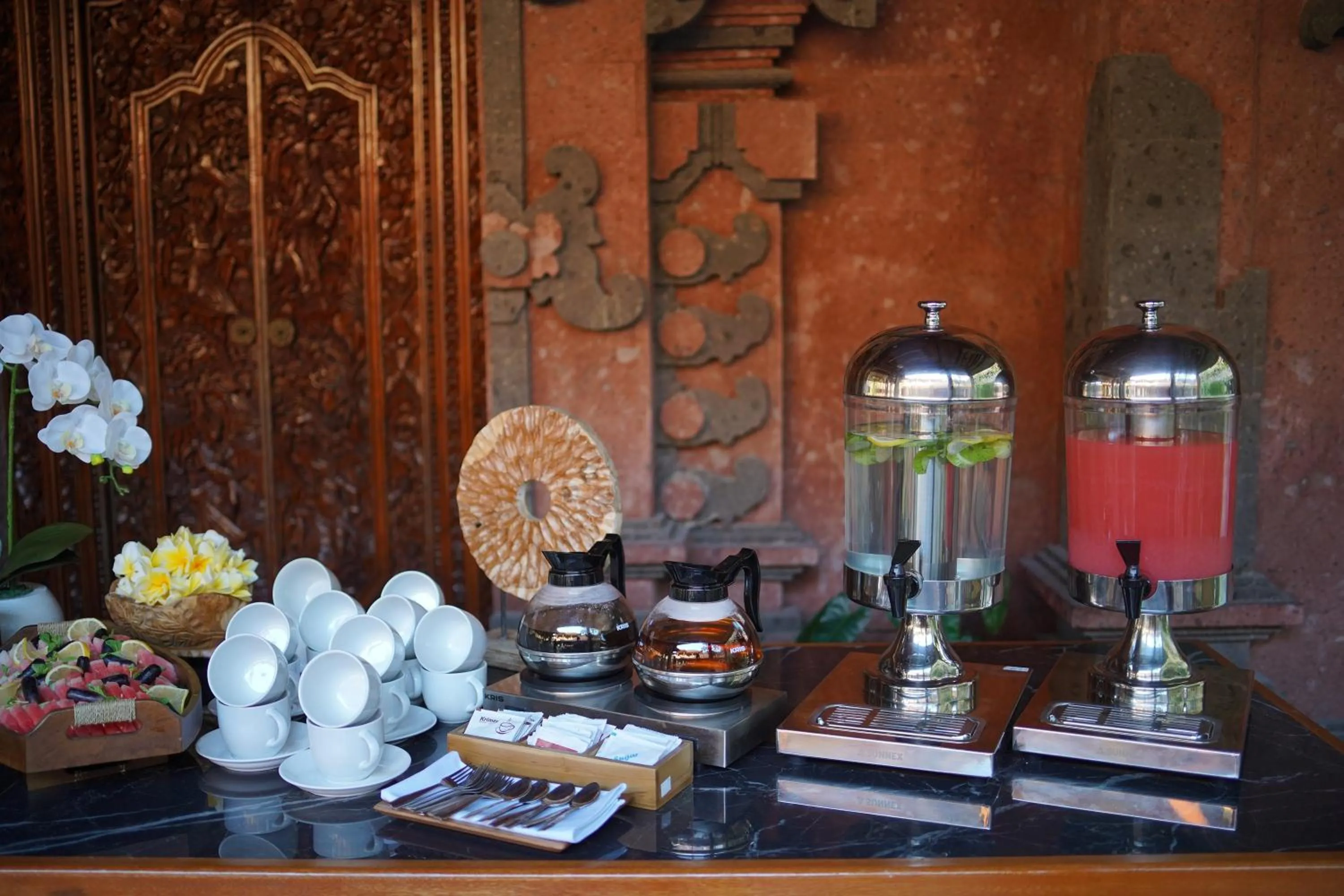 Breakfast in Suka Beach Inn