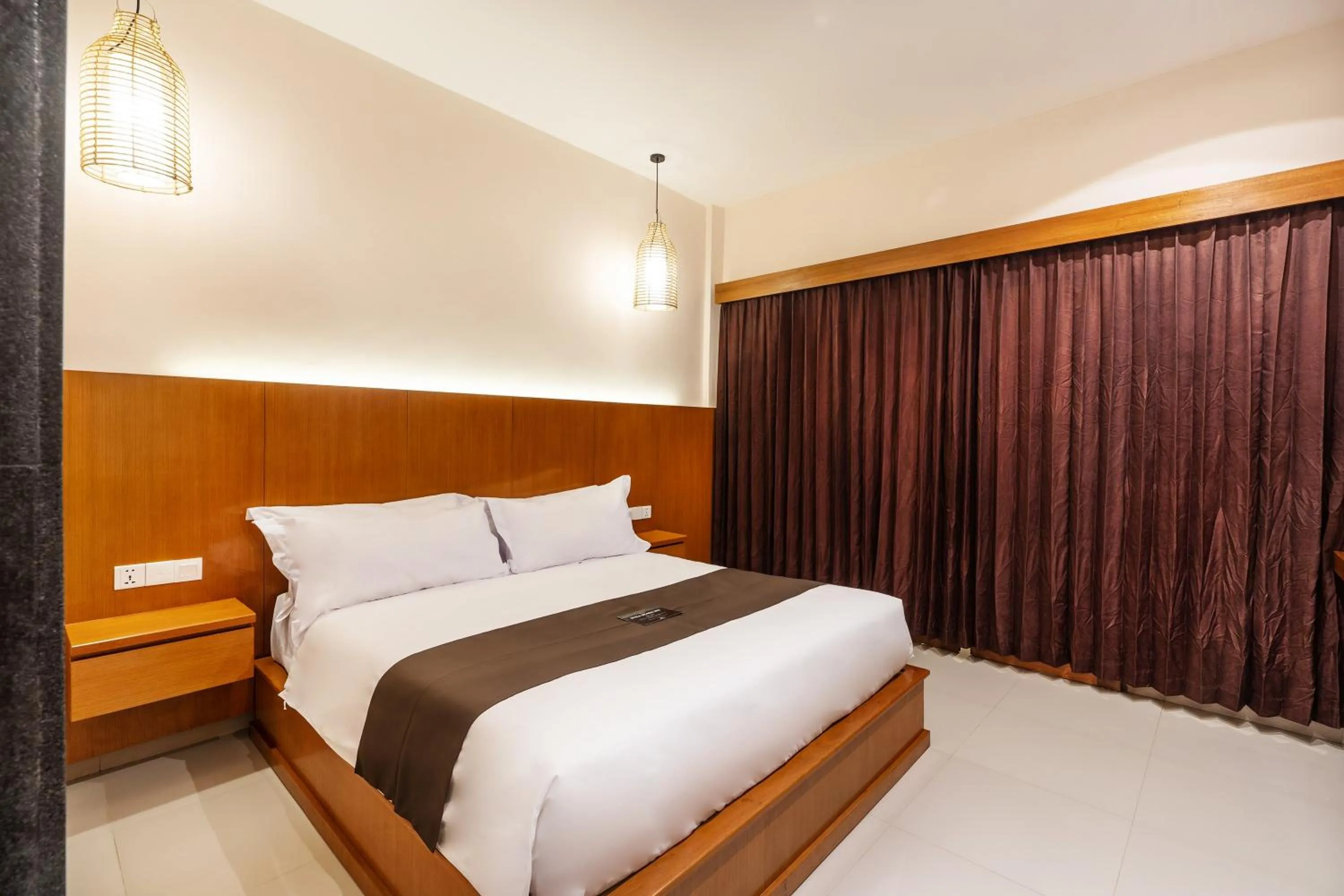 Bed in Suka Beach Inn