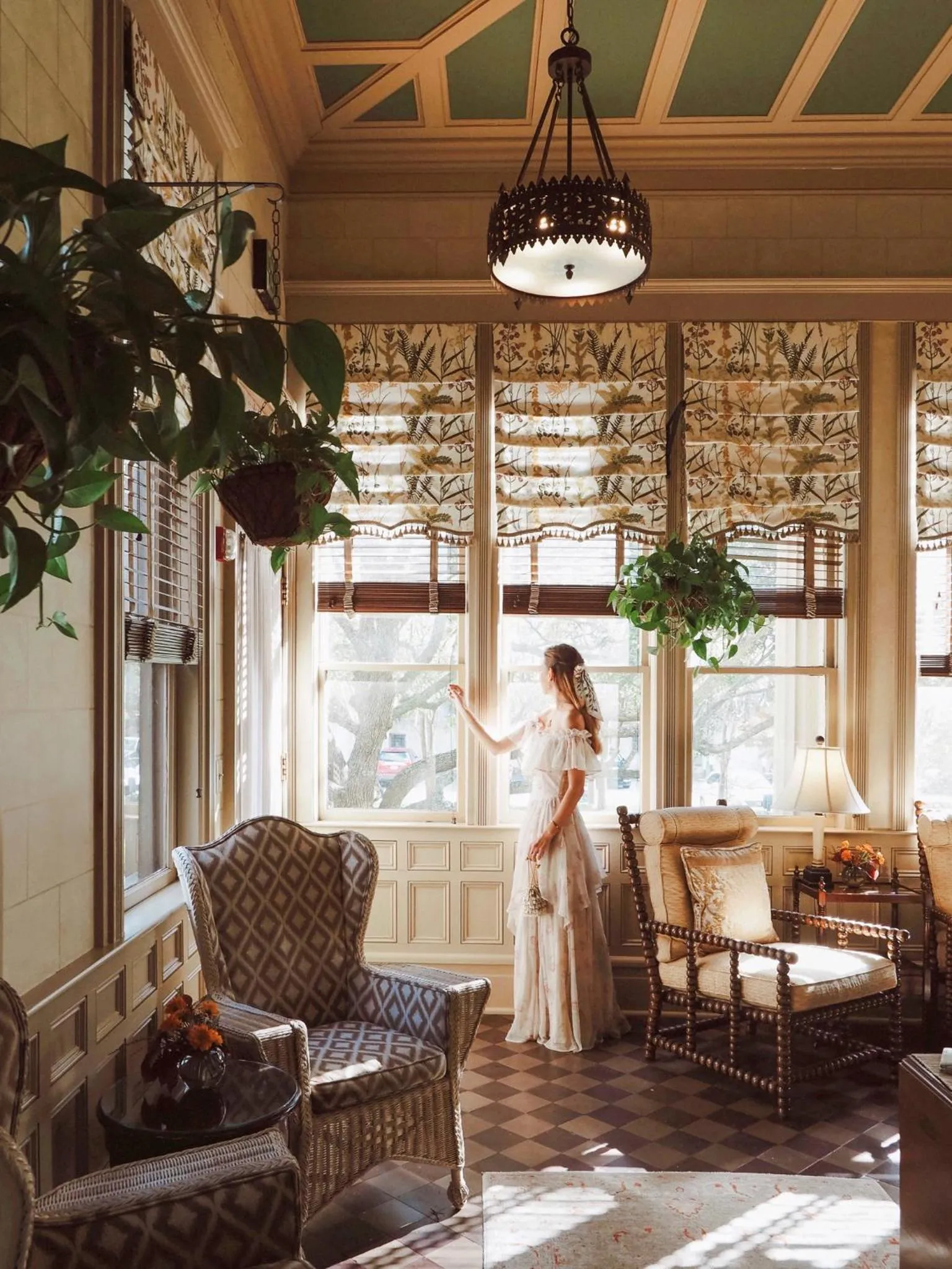 Seating area in Wentworth Mansion