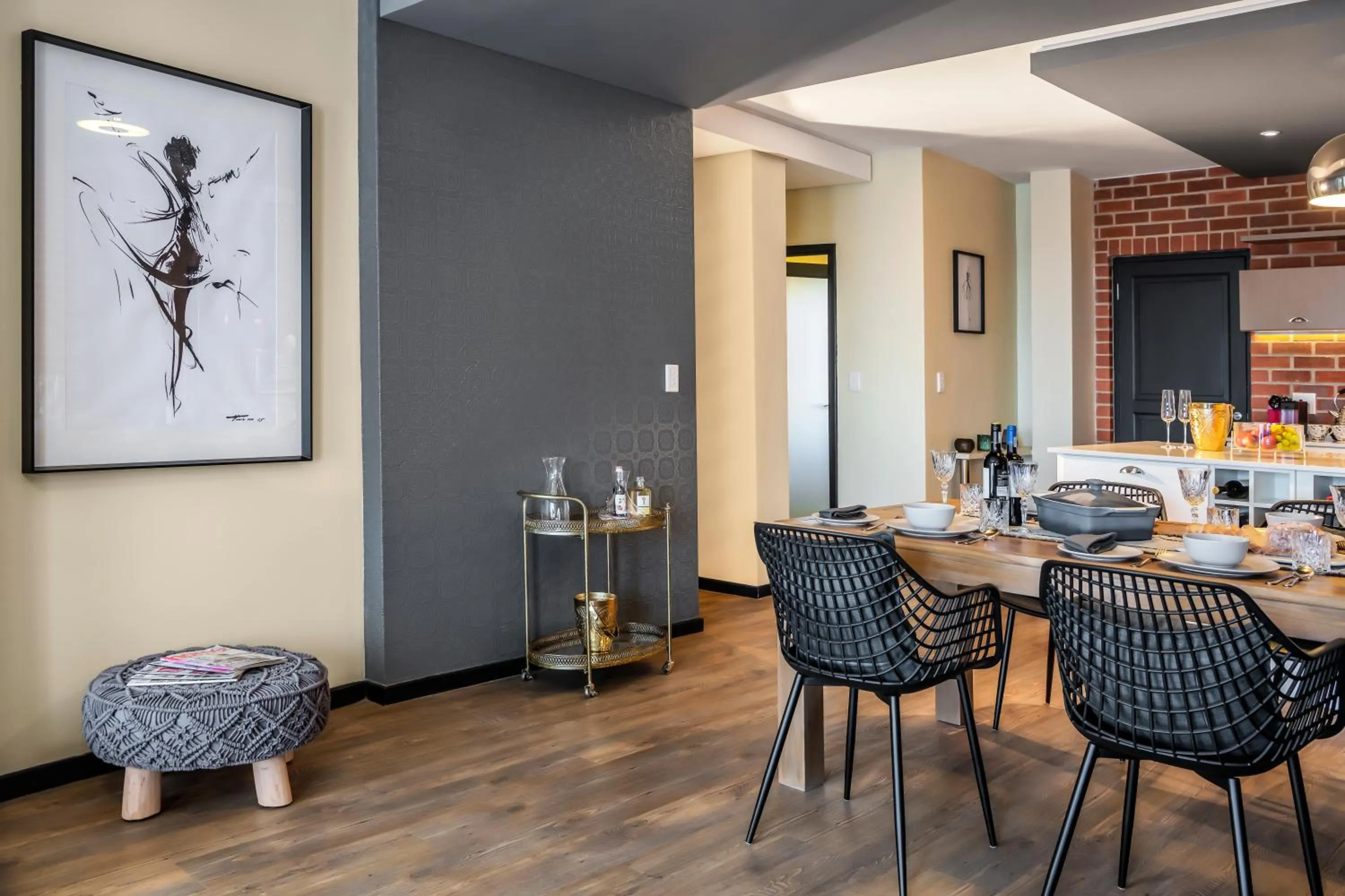 Dining area in CAG The Vantage Rosebank