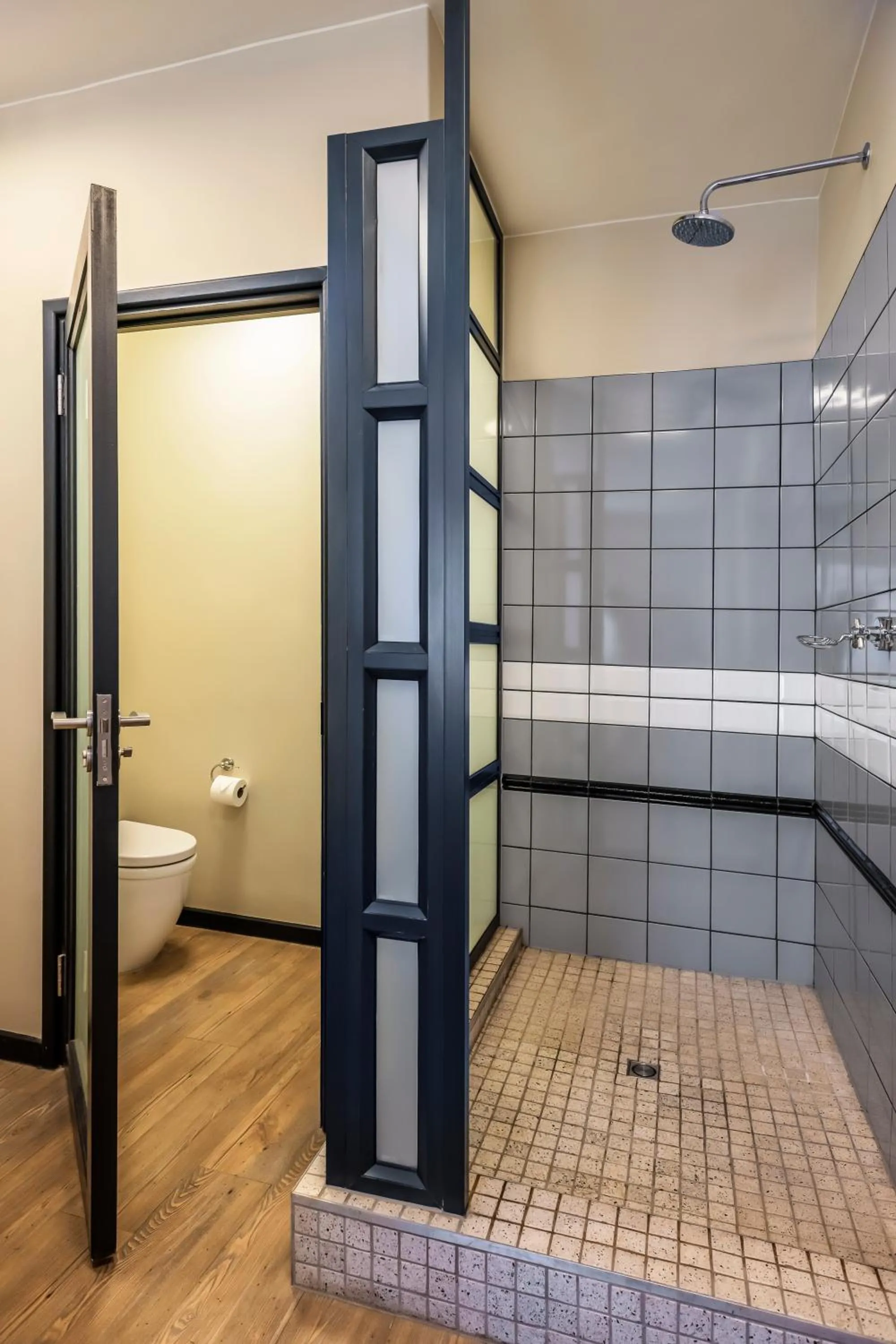 Shower in CAG The Vantage Rosebank