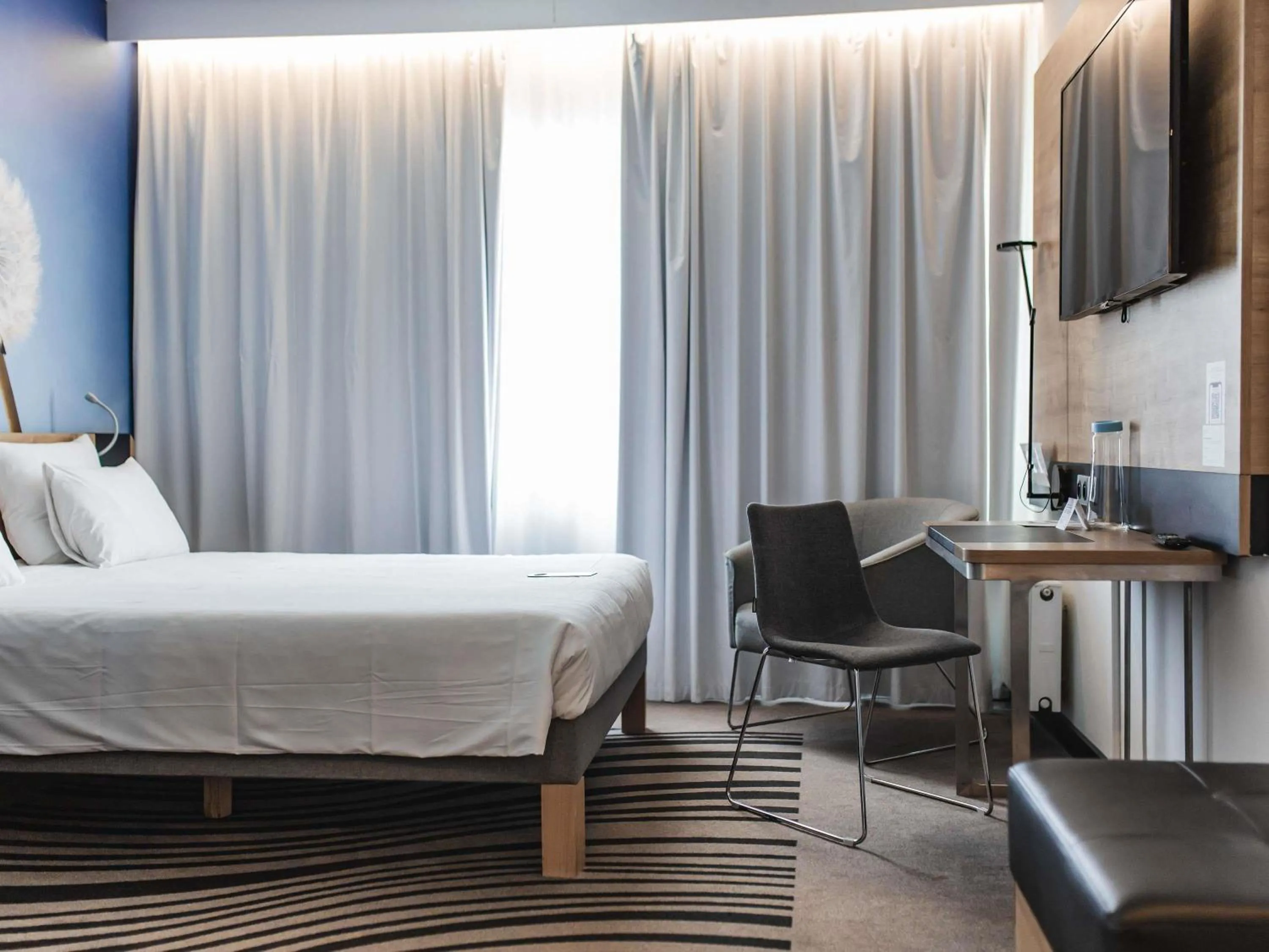 Bedroom, Bed in Novotel Wrocław Centrum