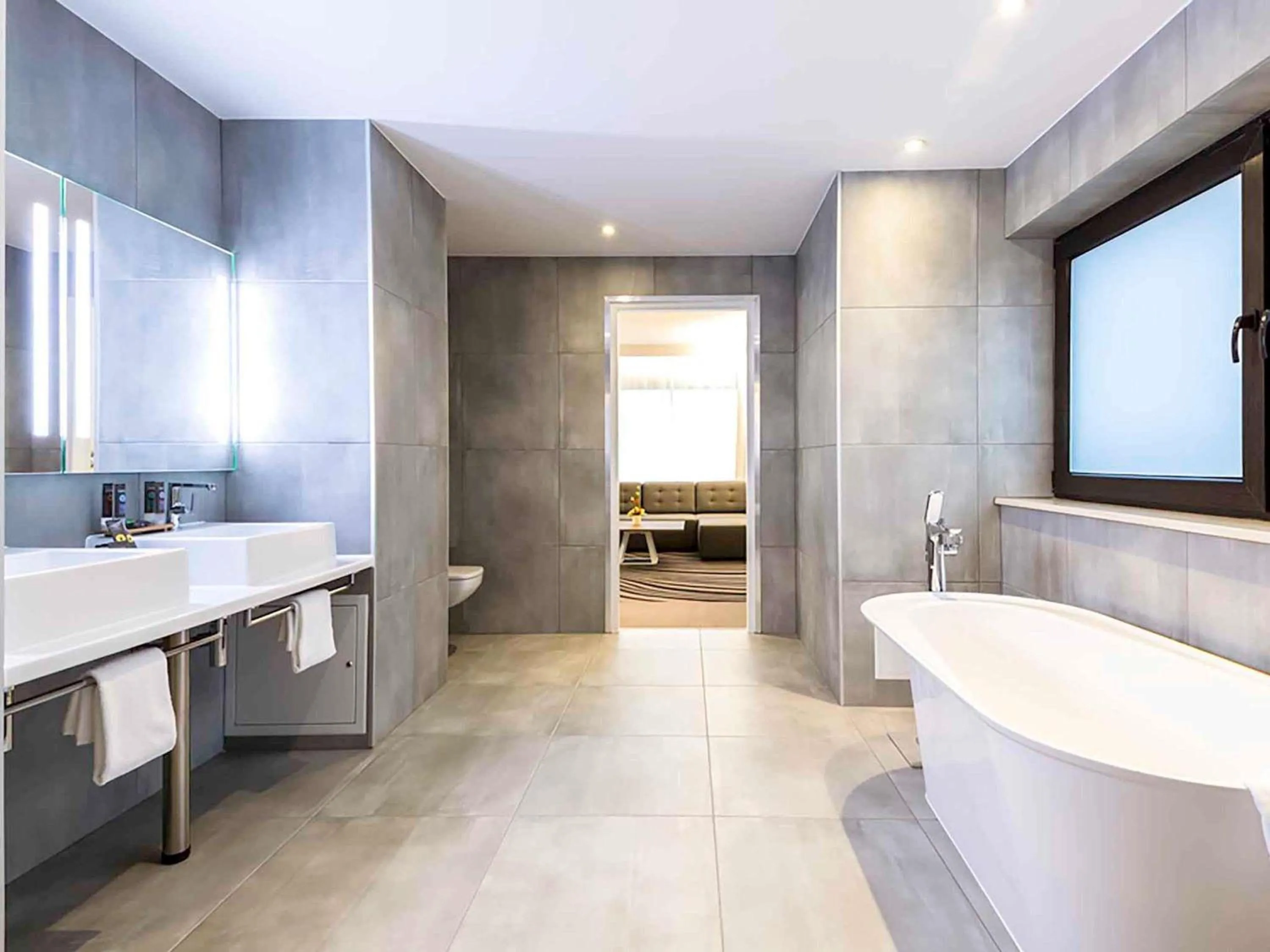 Bedroom in Novotel Wrocław Centrum