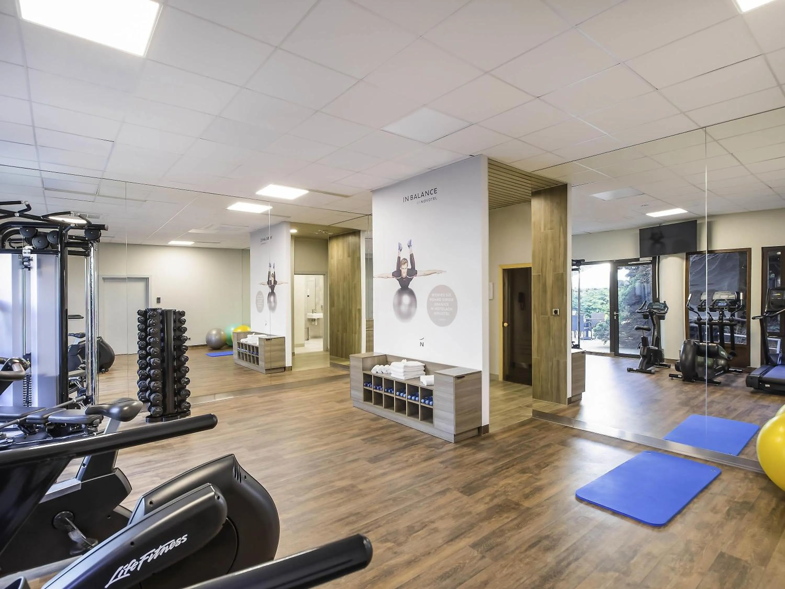 Fitness centre/facilities in Novotel Wrocław Centrum
