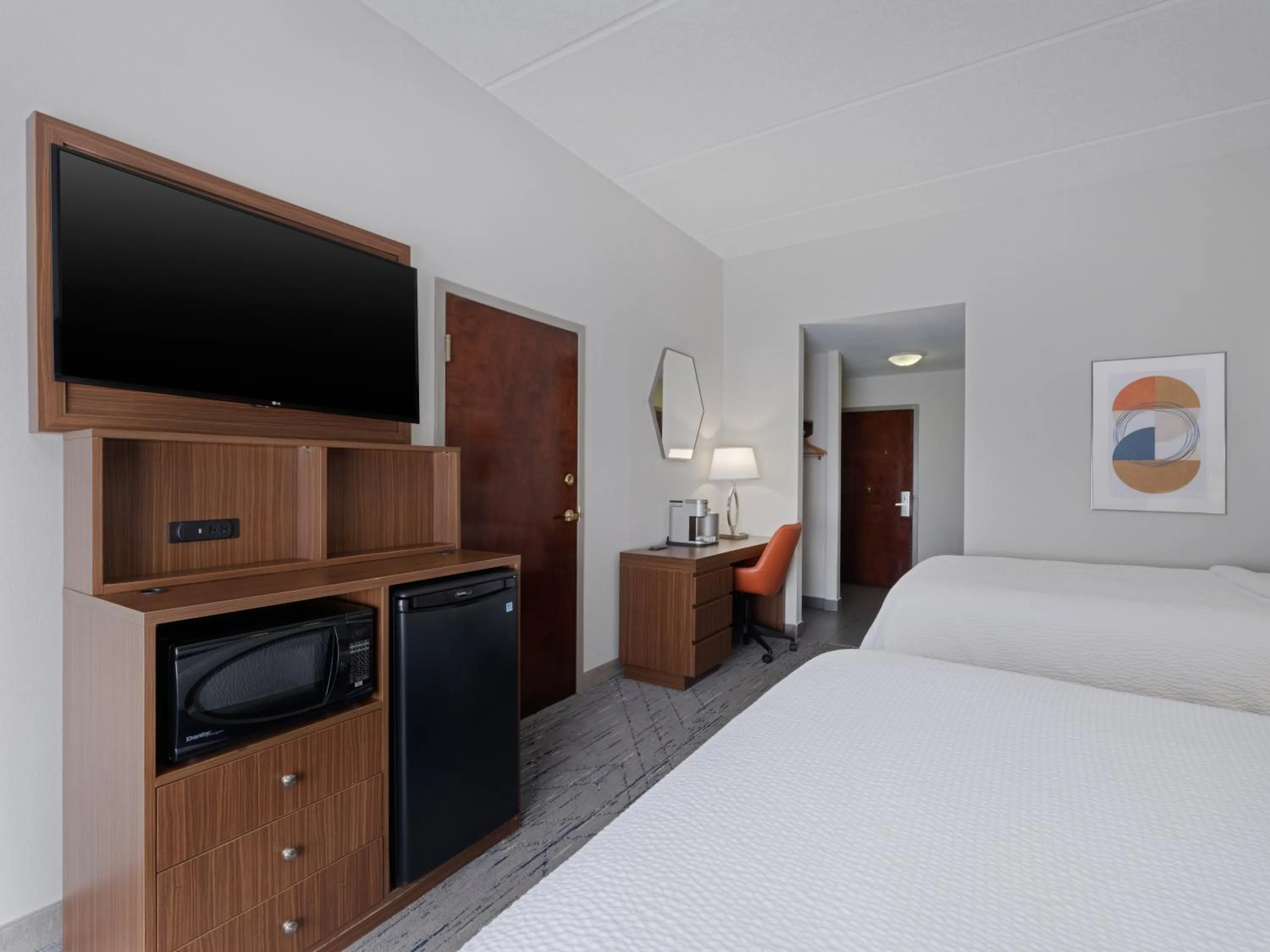 Bed in Holiday Inn Express & Suites Augusta West - Ft Gordon Area by IHG