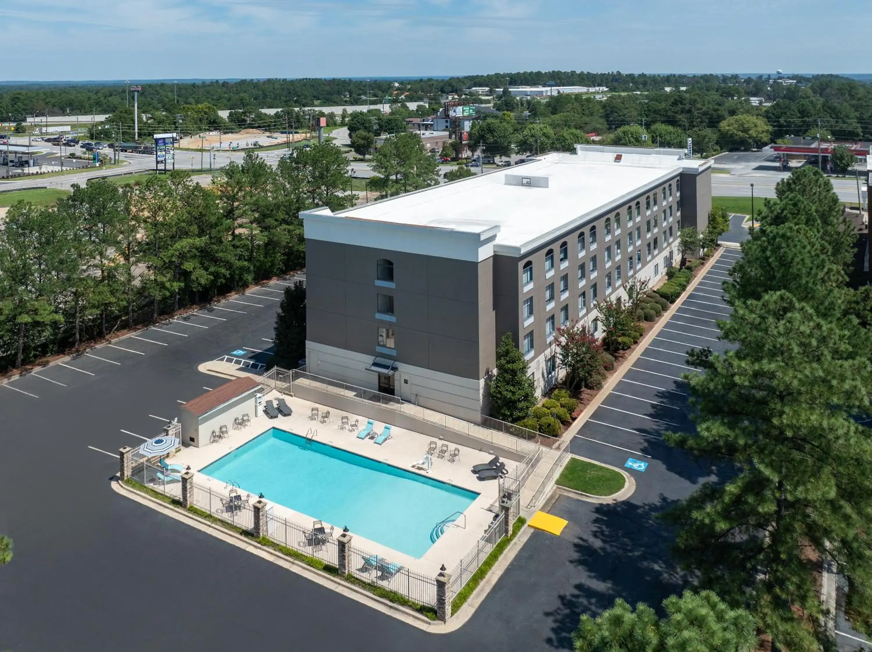 Property building in Holiday Inn Express & Suites Augusta West - Ft Gordon Area by IHG Property building in Holiday Inn Express & Suites Augusta West - Ft Gordon Area by IHG