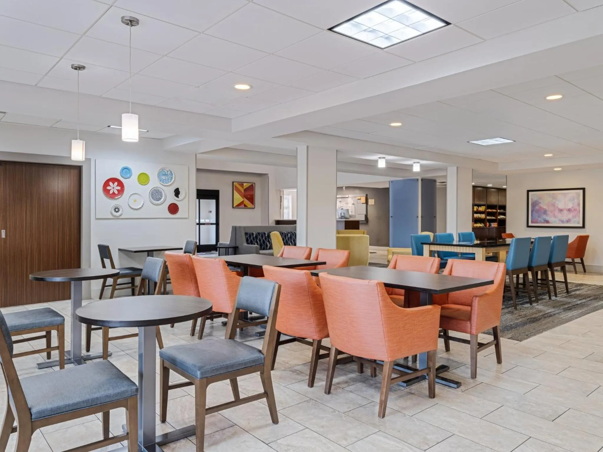 Breakfast in Holiday Inn Express & Suites Augusta West - Ft Gordon Area by IHG