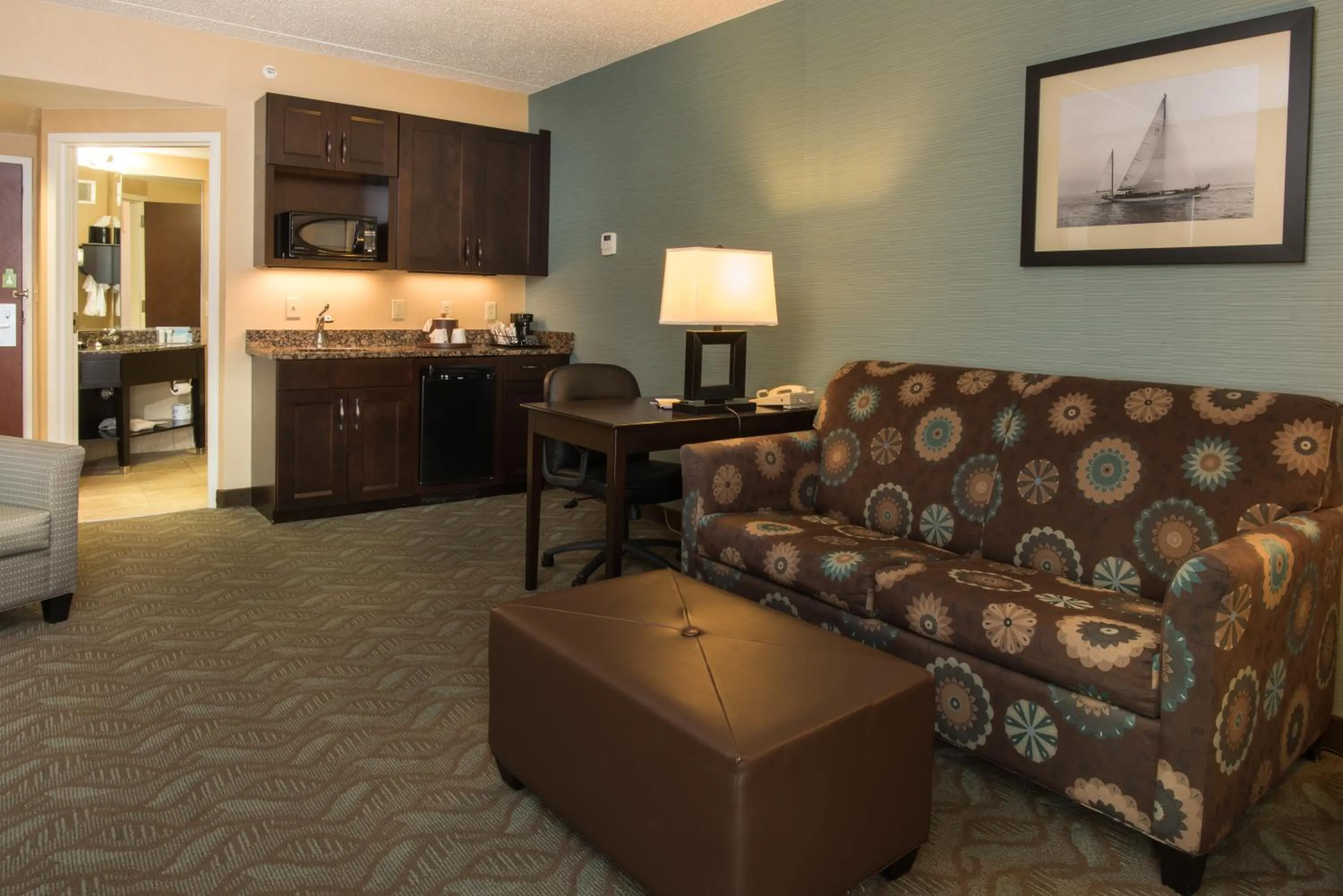 Kitchen or kitchenette in Comfort Inn Saco - Old Orchard Beach