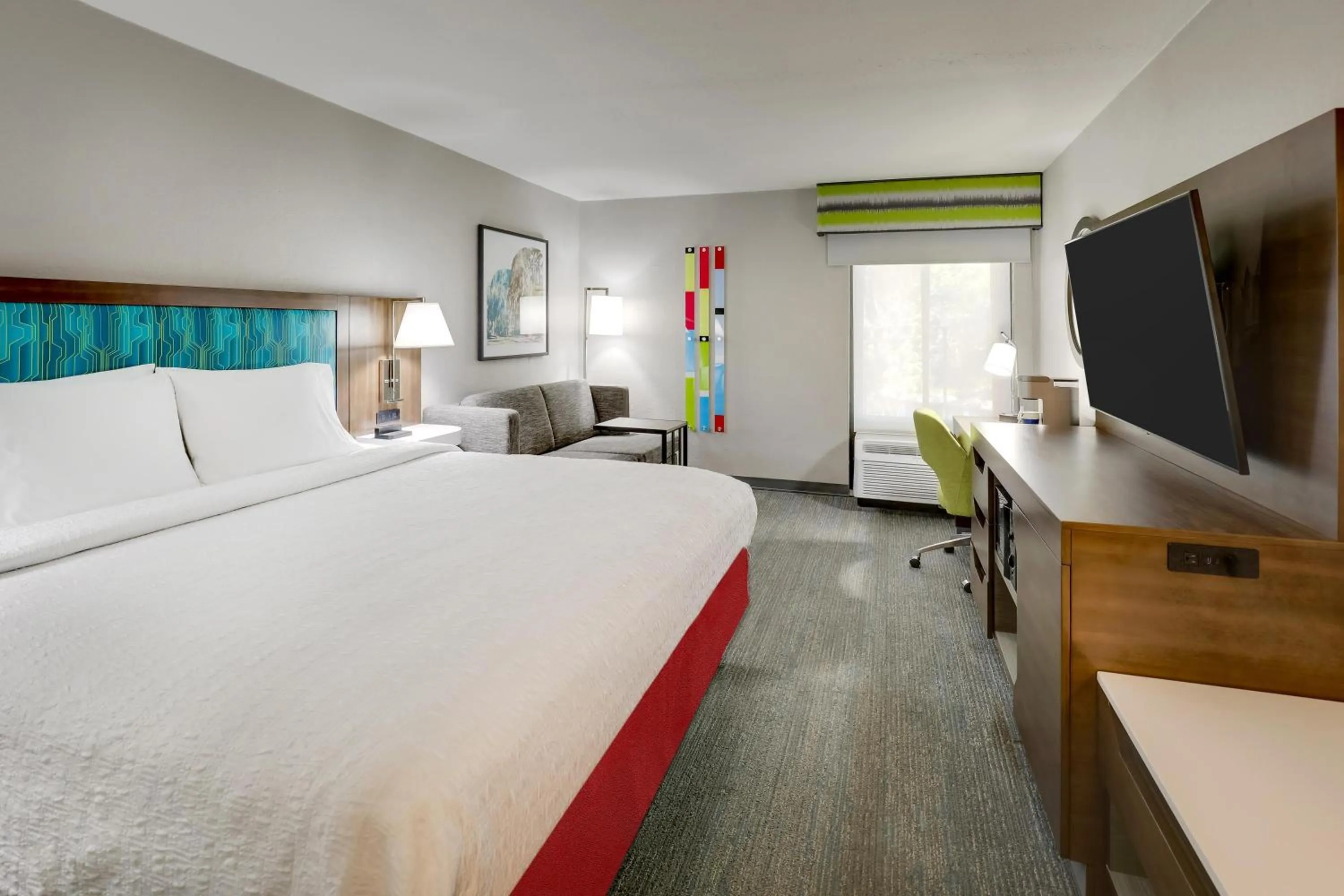 Bed in Hampton Inn Beaufort