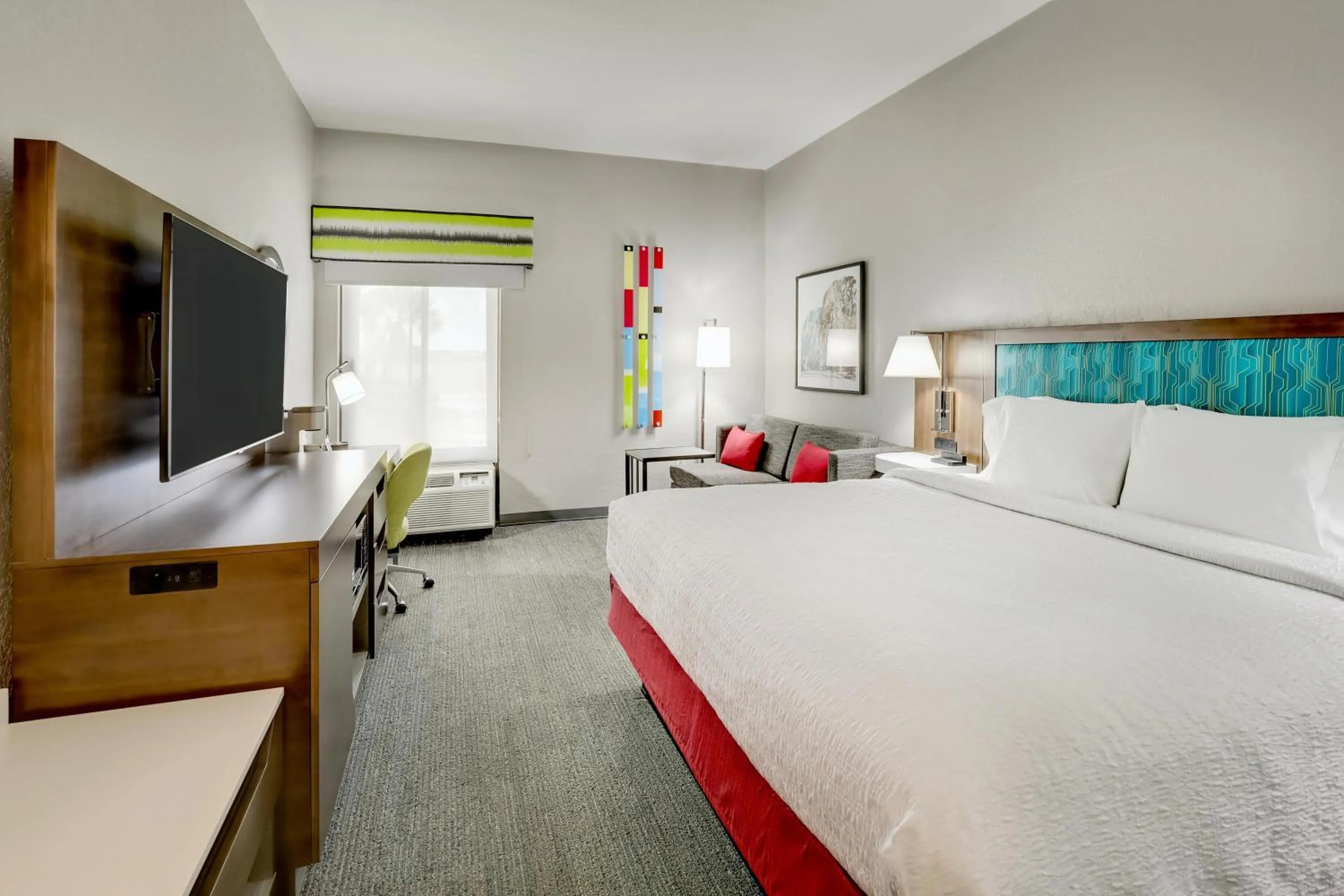 Living room, Bed in Hampton Inn Beaufort