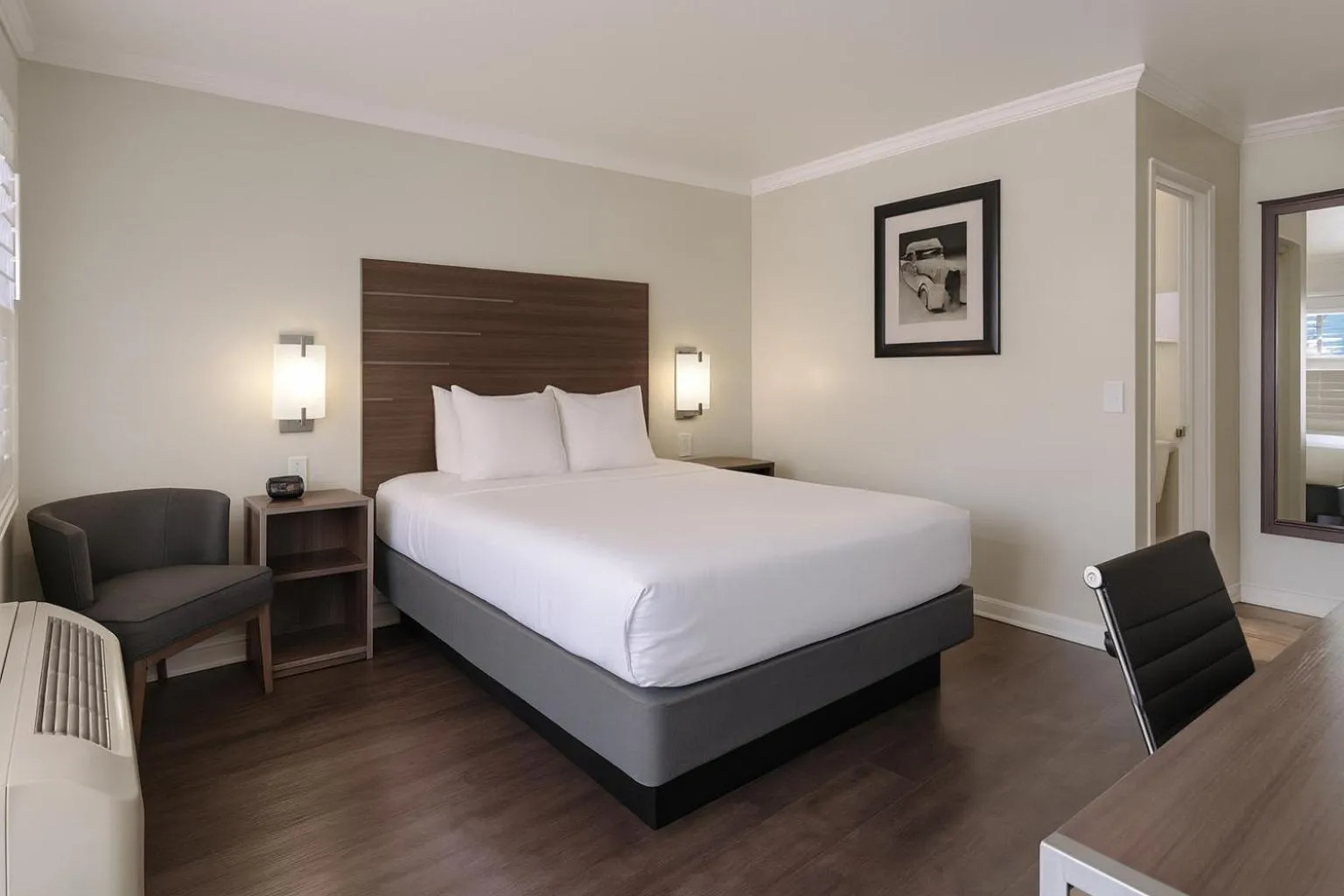 Bedroom, Bed in El Castell Motel