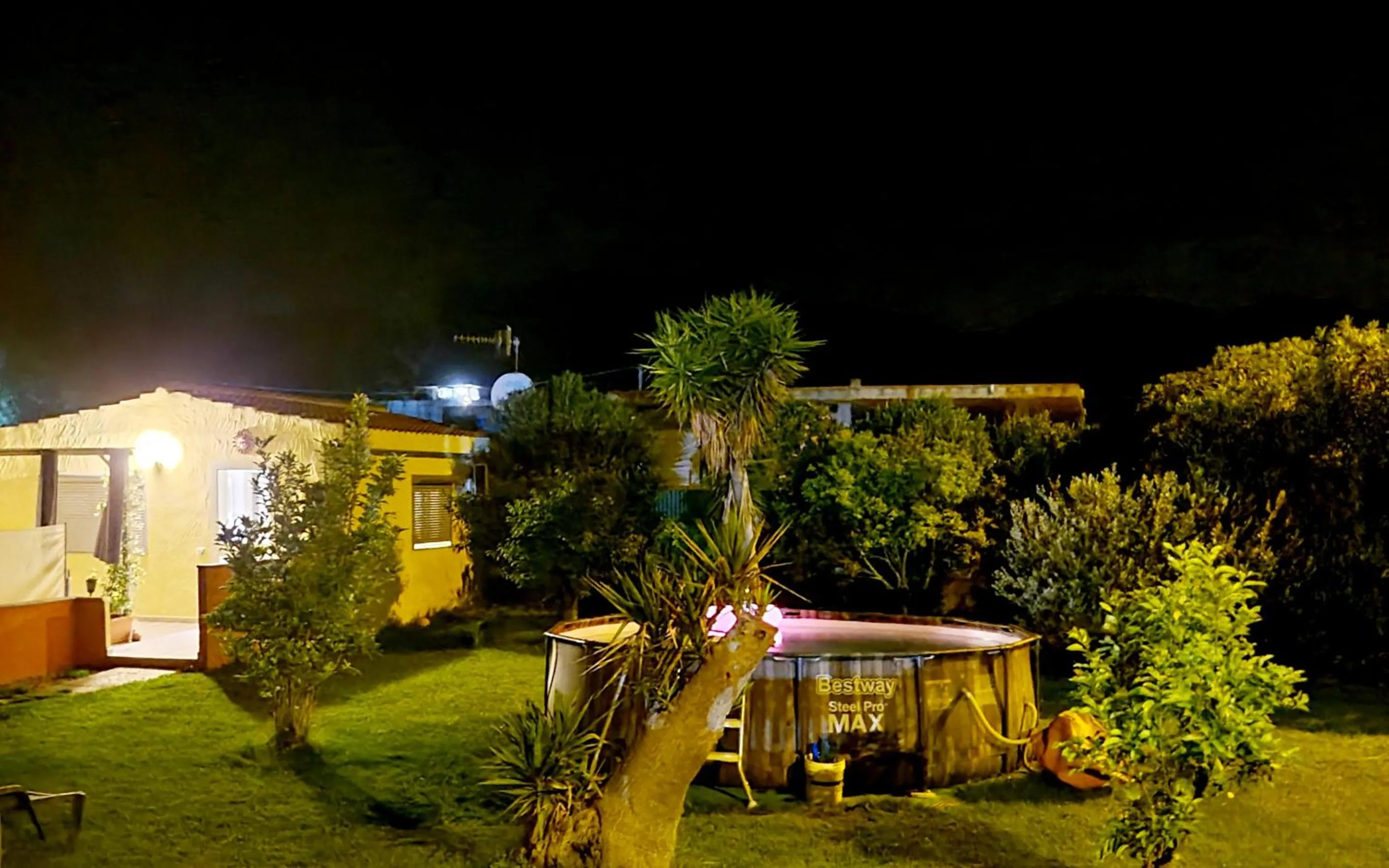 Garden in Casa del Sole Irgoli - BIKERS HOME