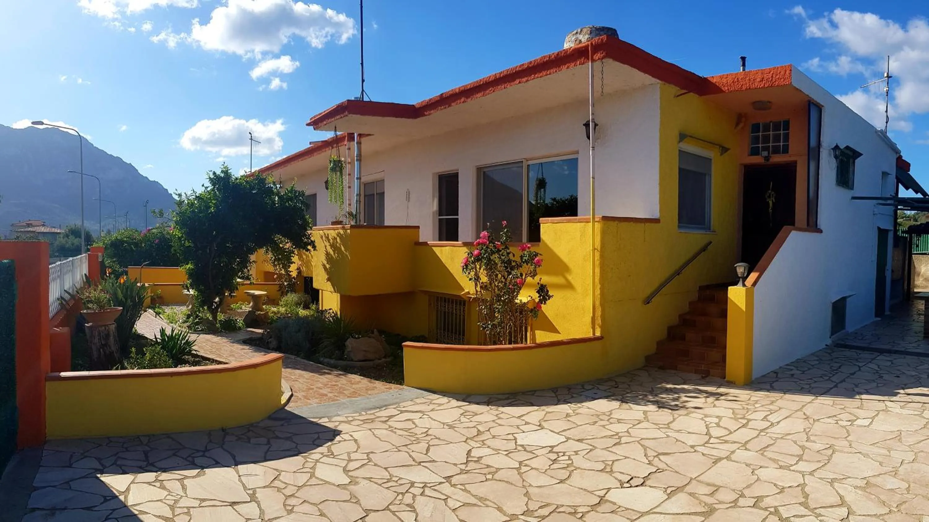 Property building in Casa del Sole Irgoli - BIKERS HOME