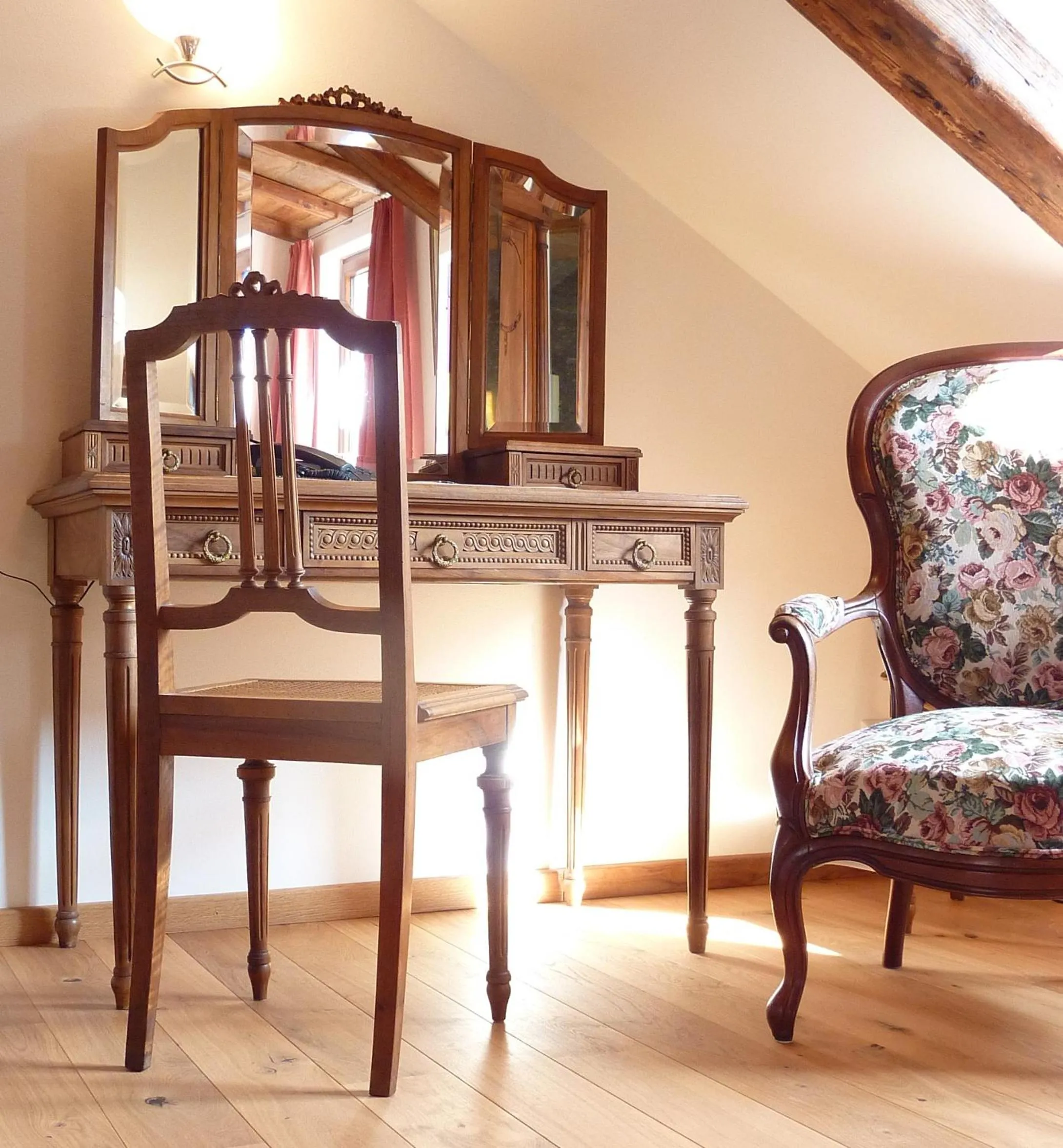 Seating area in Historisches Genusshotel Löwen