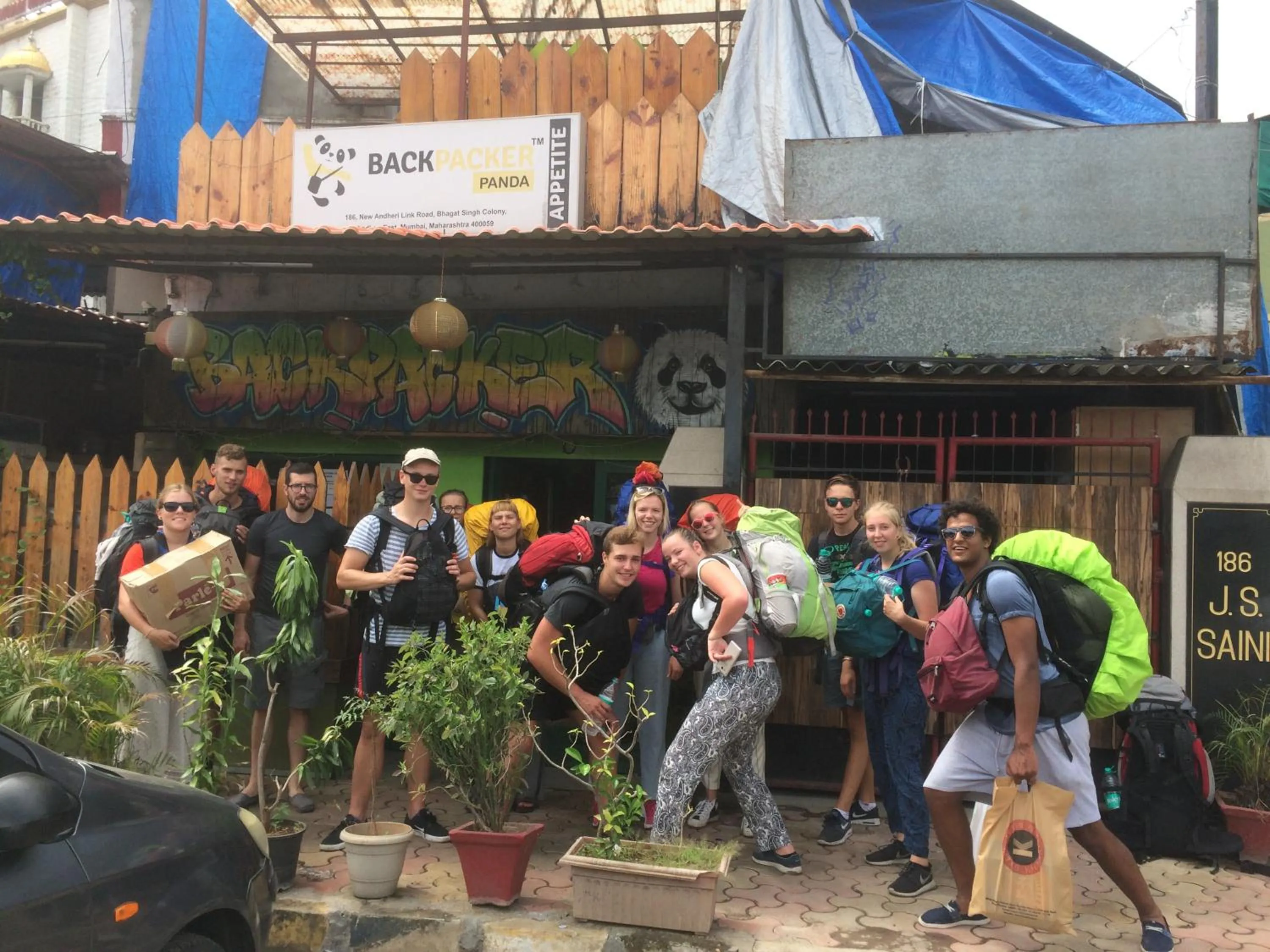 Facade/entrance in Backpackers Villa Mumbai