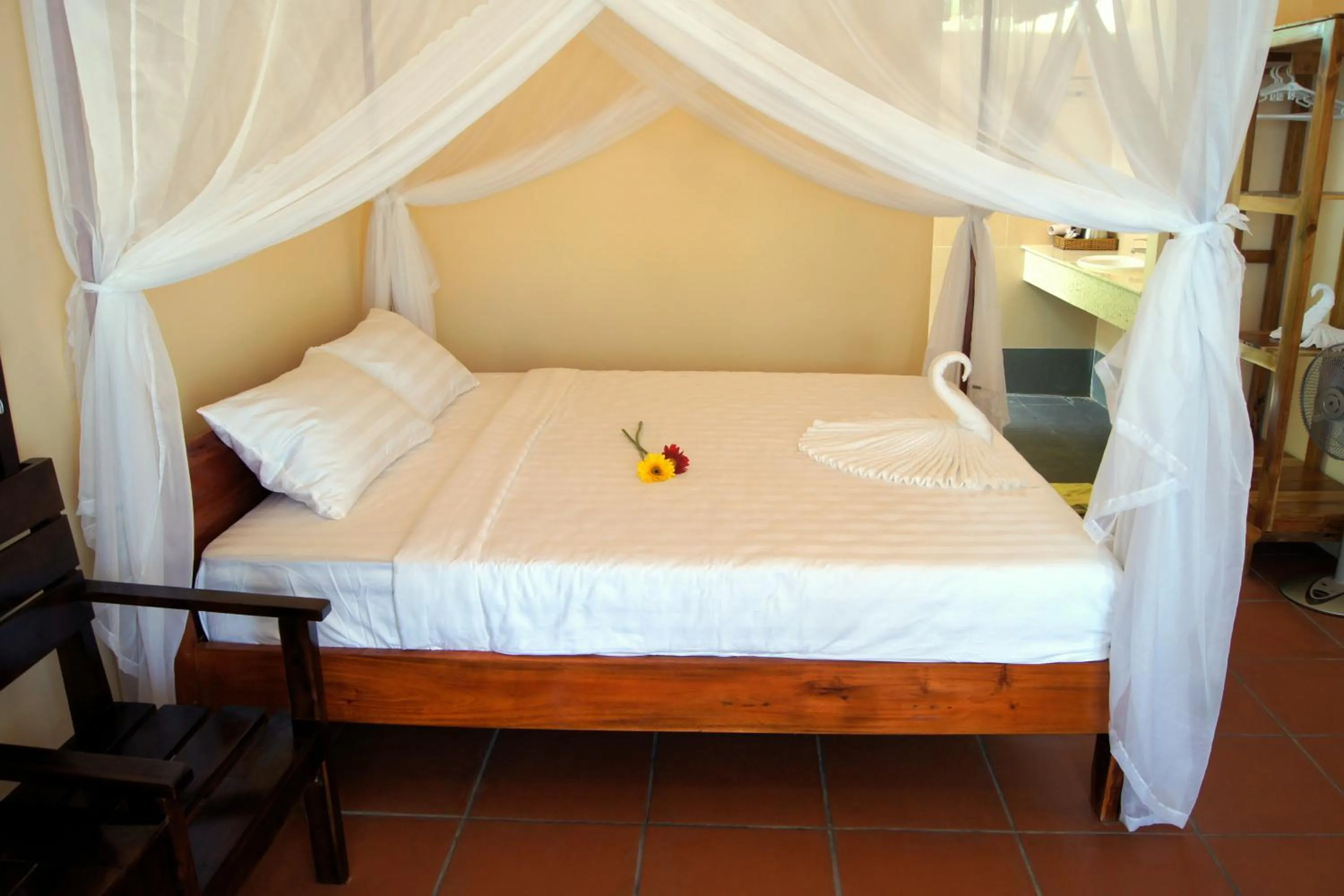Bedroom, Bed in Gold Sand Beach Bungalow