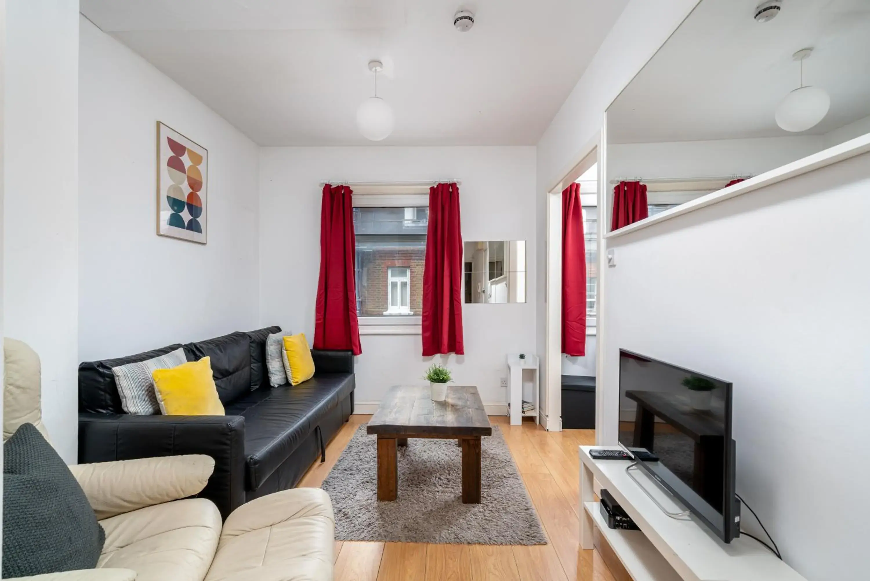 Carnaby & Oxford Street - Central Soho - One Bedroom - Double Bed & SofaBed Carnaby & Oxford Street - Central Soho - One Bedroom - Double Bed & SofaBed