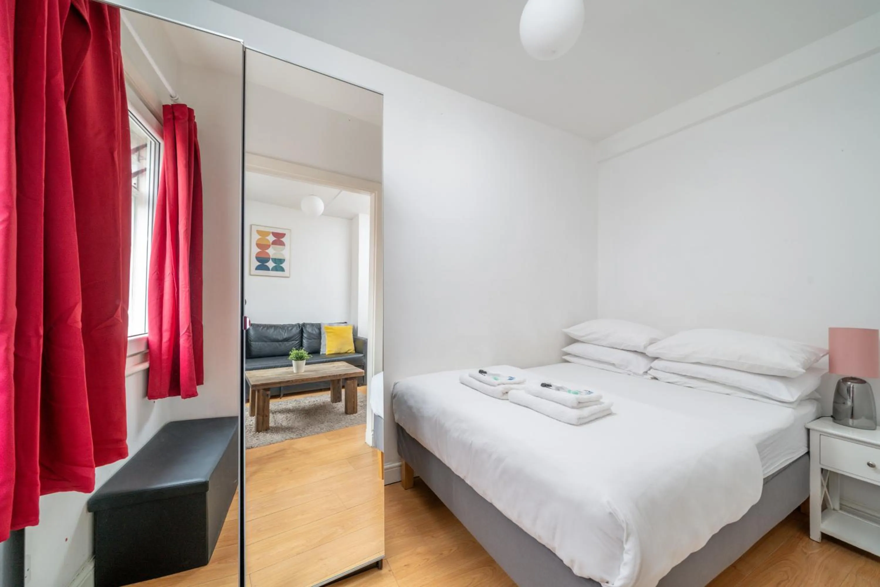 Bed in Carnaby & Oxford Street - Central Soho - One Bedroom - Double Bed & SofaBed