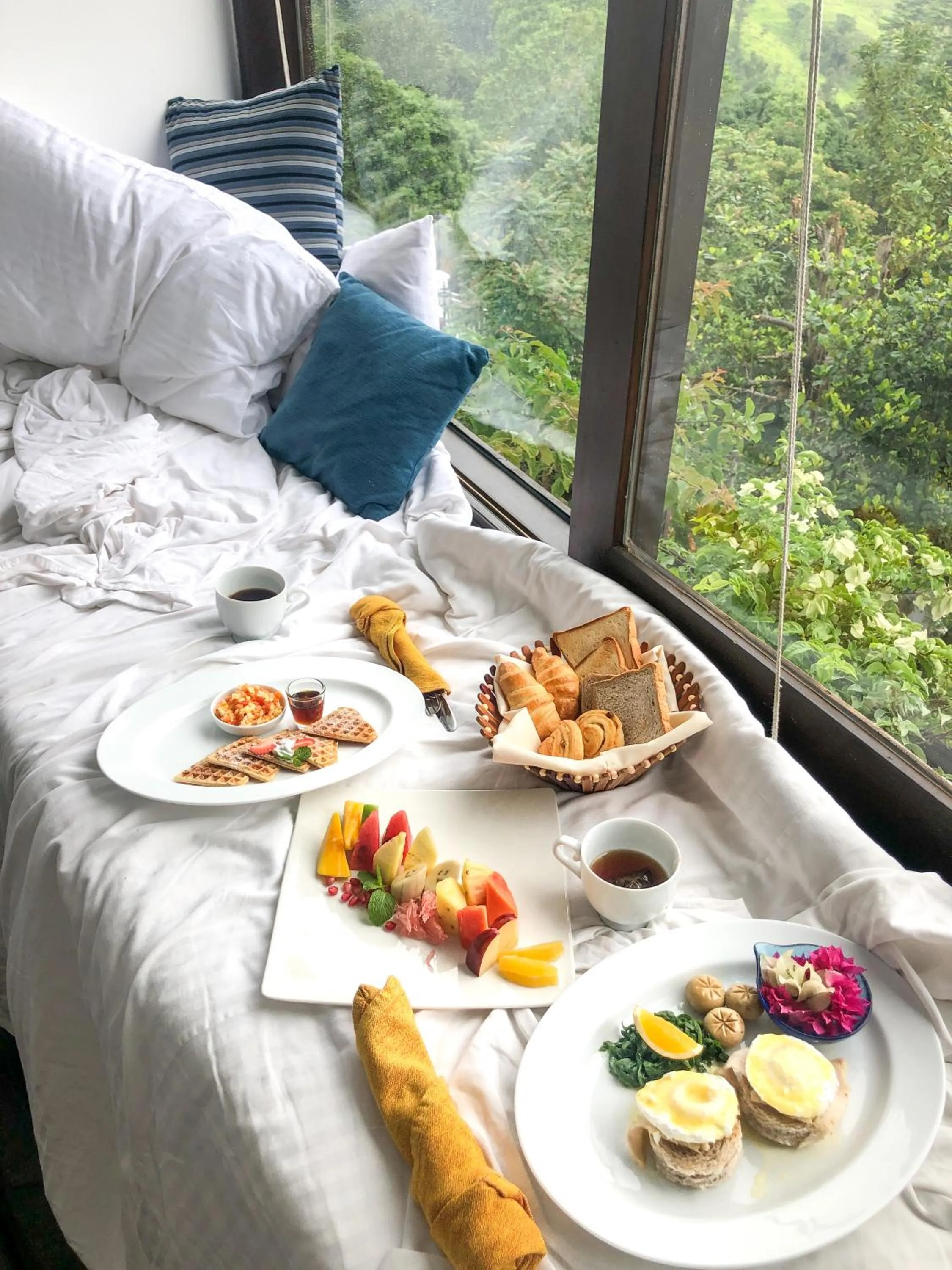 Bed in The Theva Residency