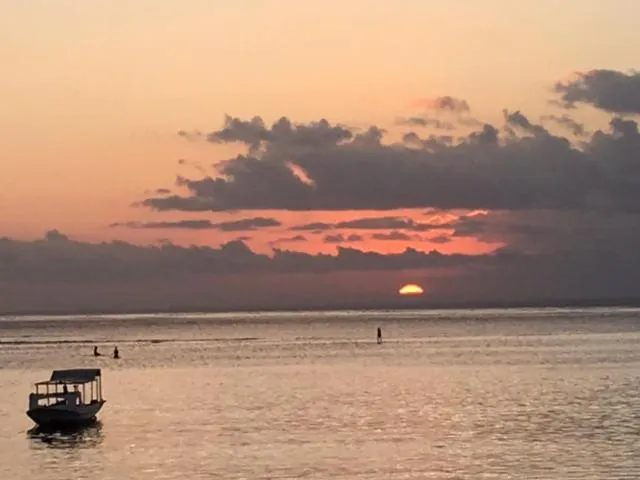 Beach in Linda Beach Hotel