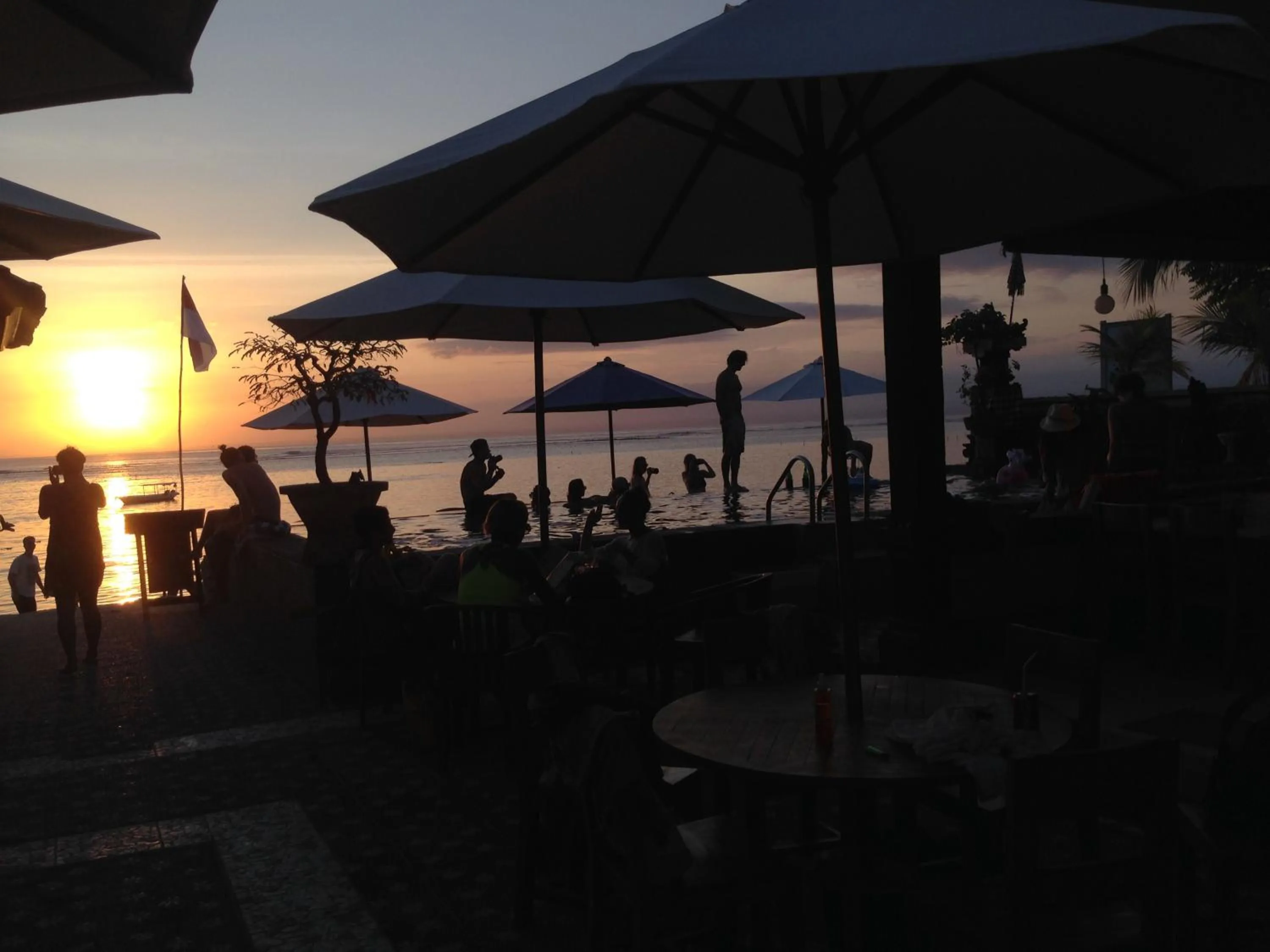 Property building in Linda Beach Hotel