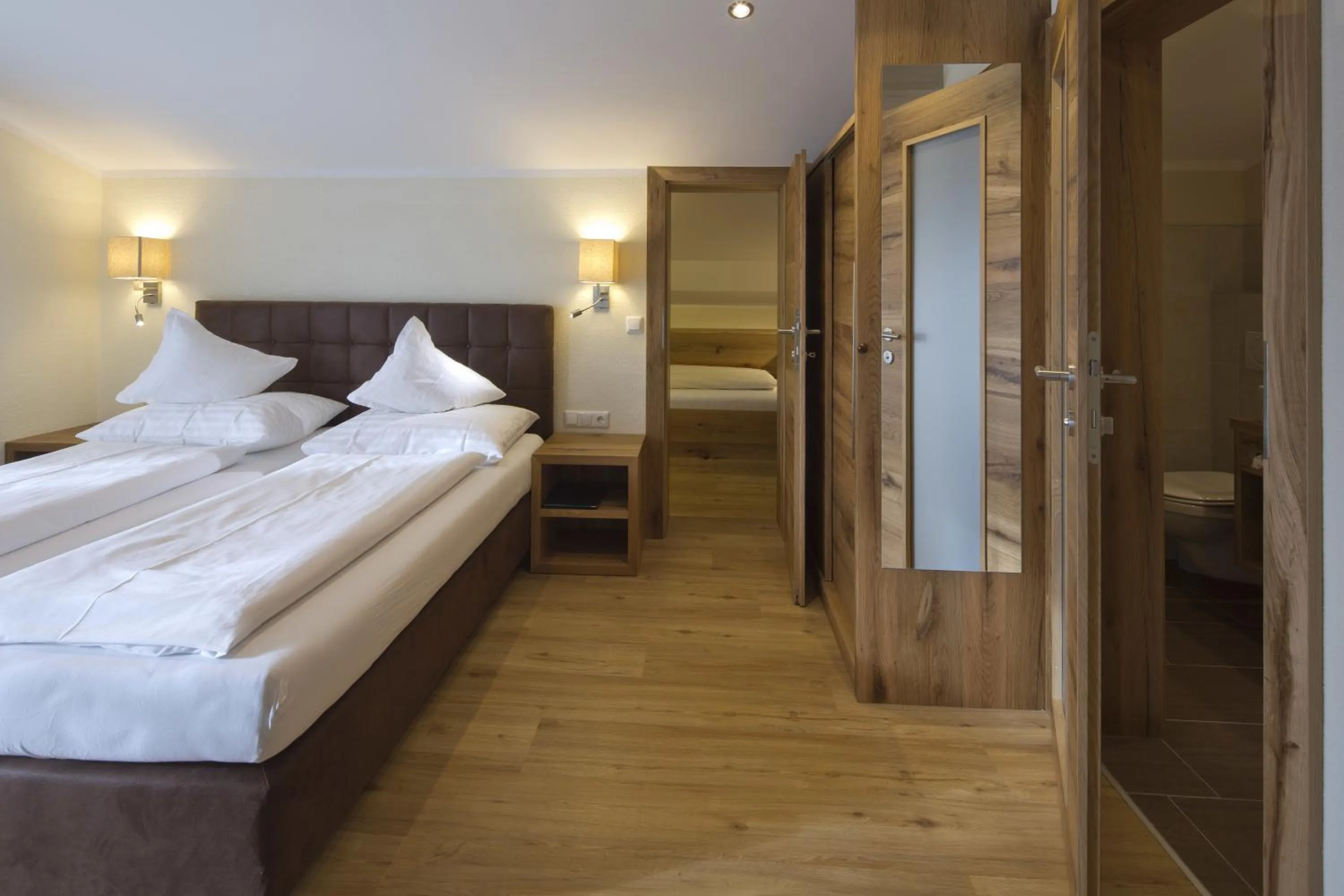 Bedroom, Bed in Hotel Gasthof Obermair