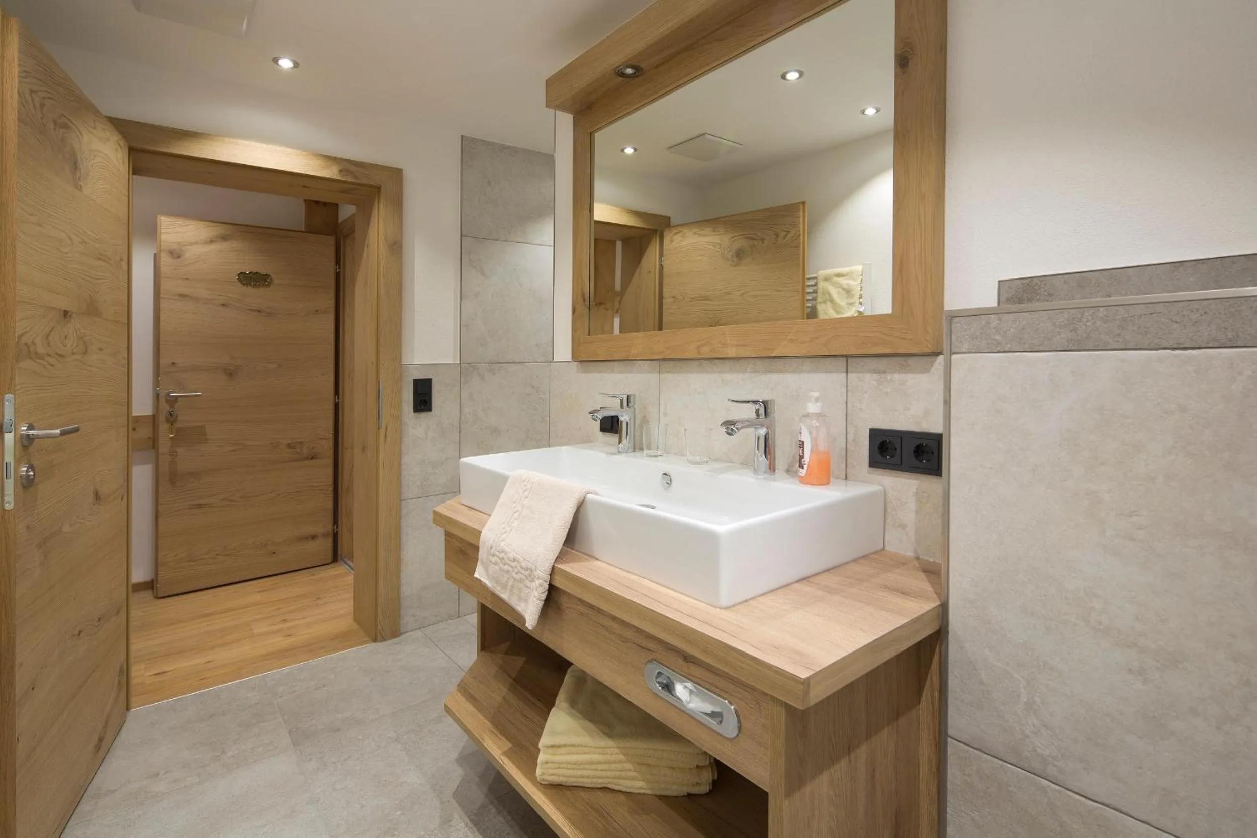 Bathroom in Hotel Gasthof Obermair