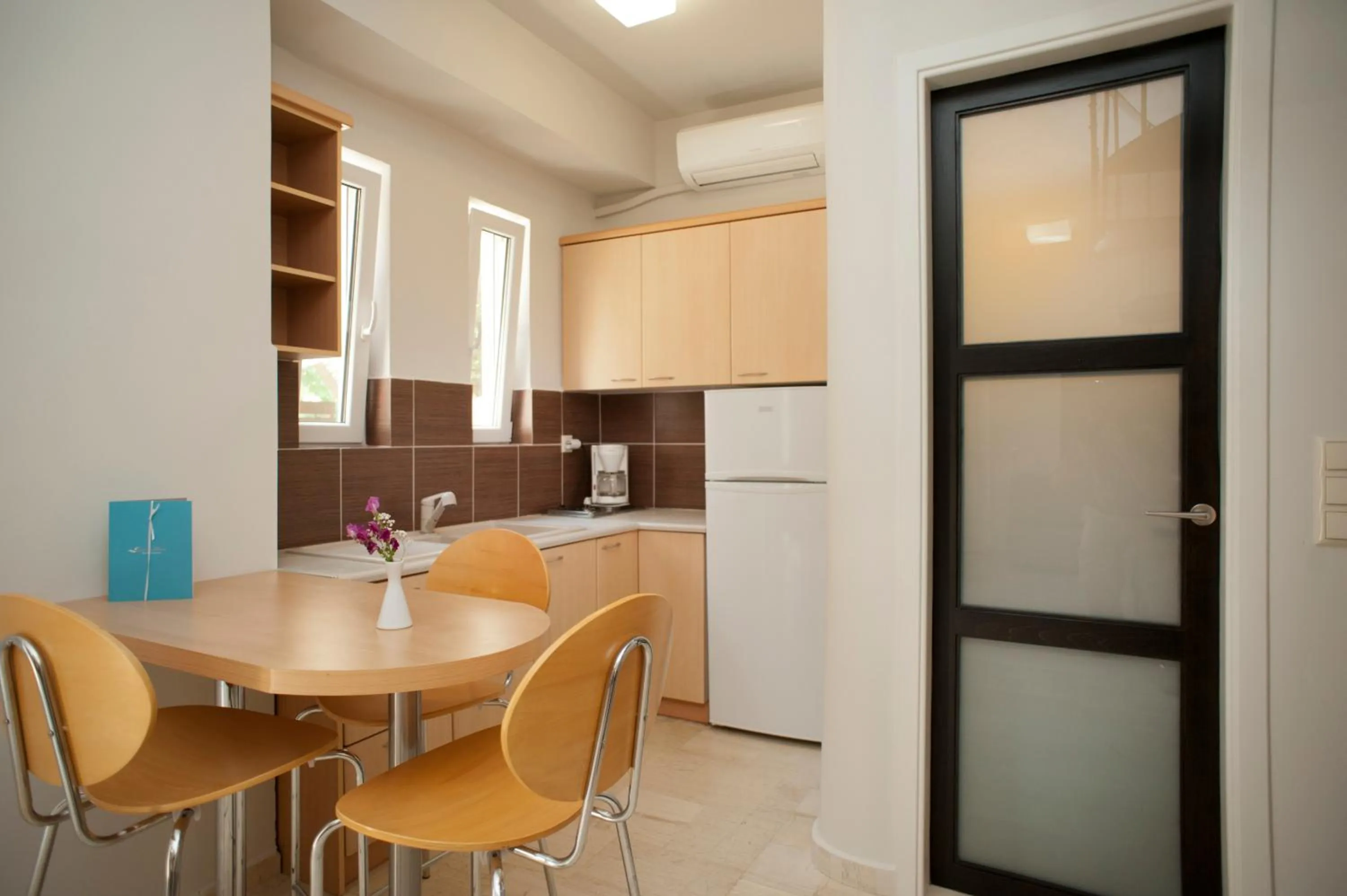 Seating area in Corinna Mare