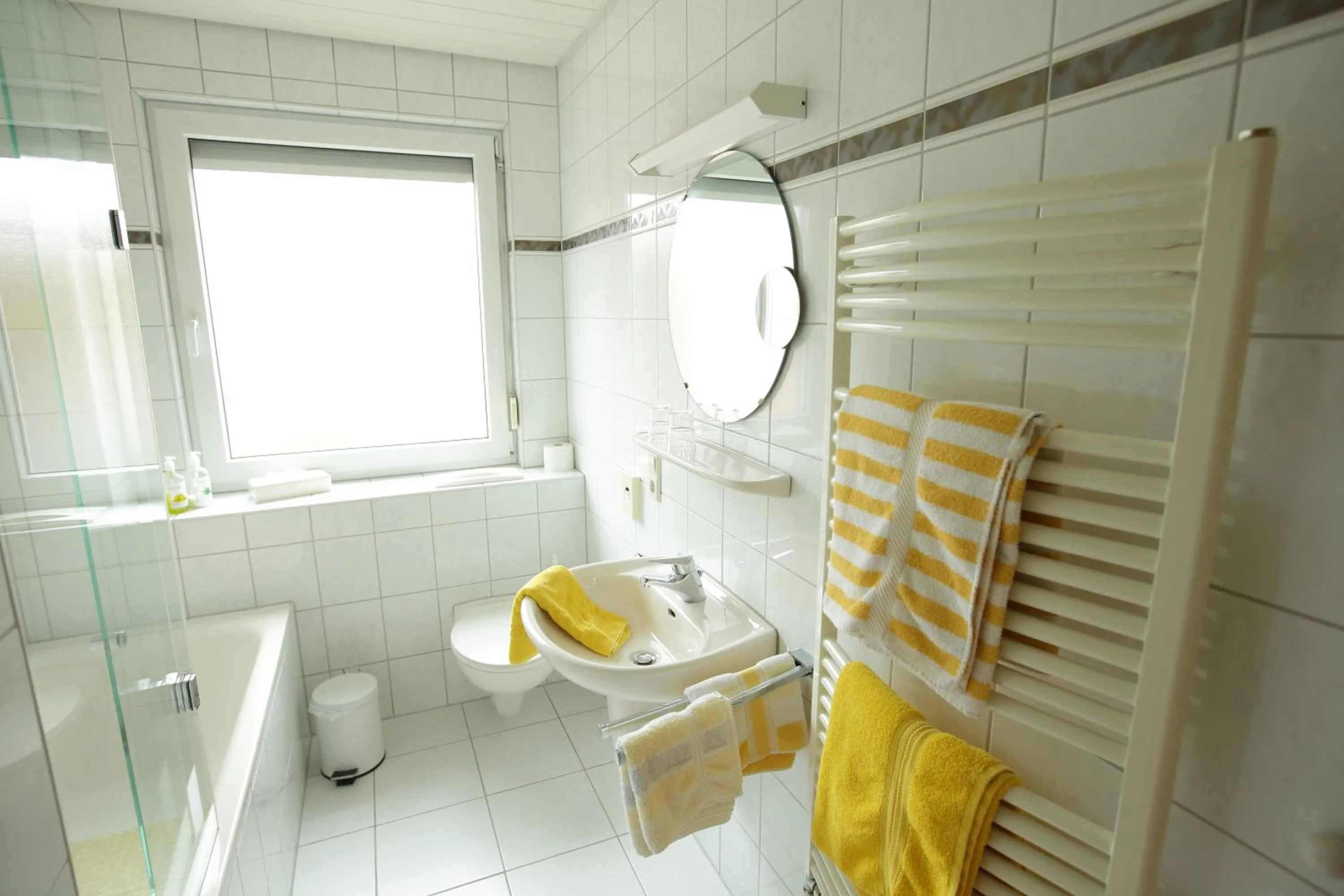 Toilet in Hotel-Restaurant Gasthof Adler