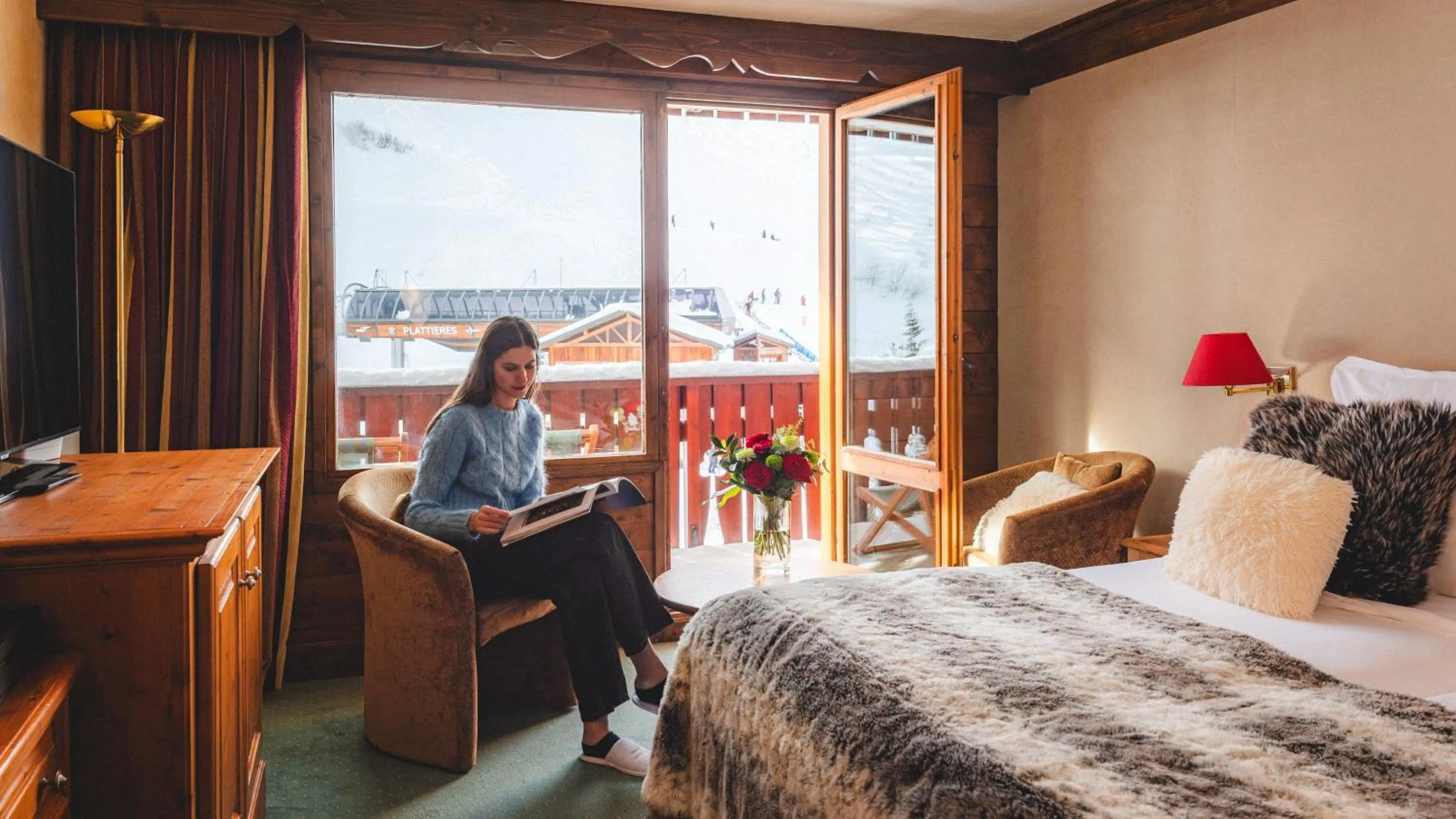 Bedroom, Bed in Hotel Mont Vallon