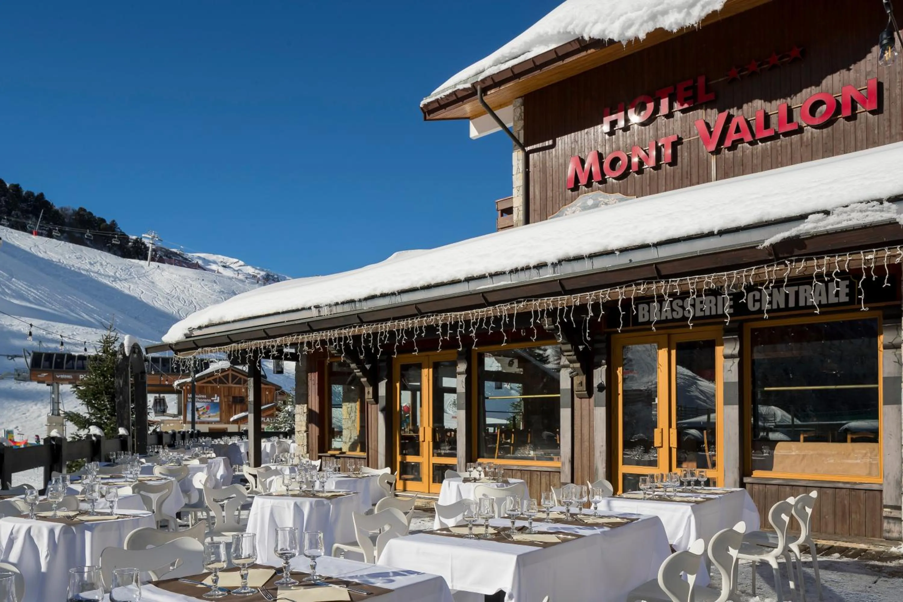 Restaurant/places to eat in Hotel Mont Vallon