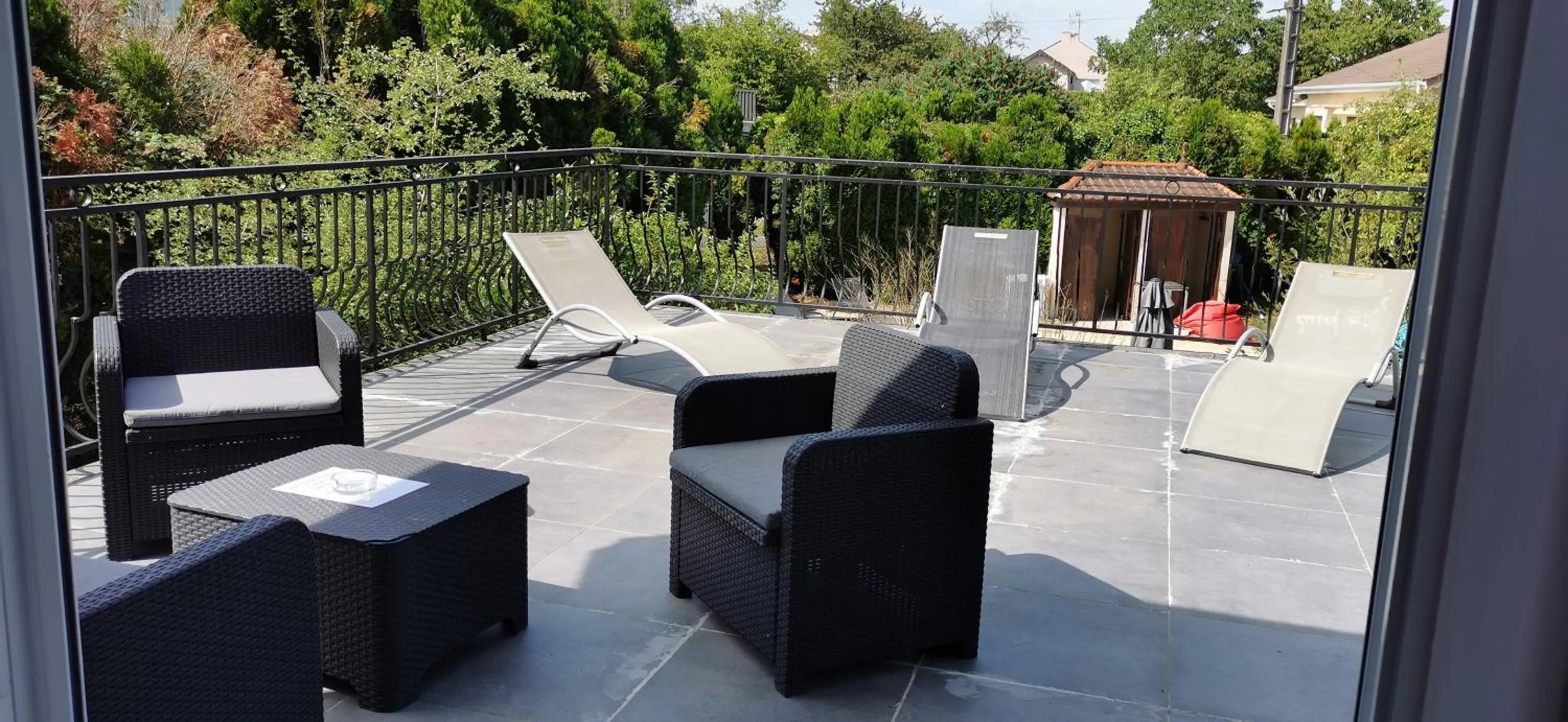Balcony/Terrace in Hotel du Commerce Chez Stéphane