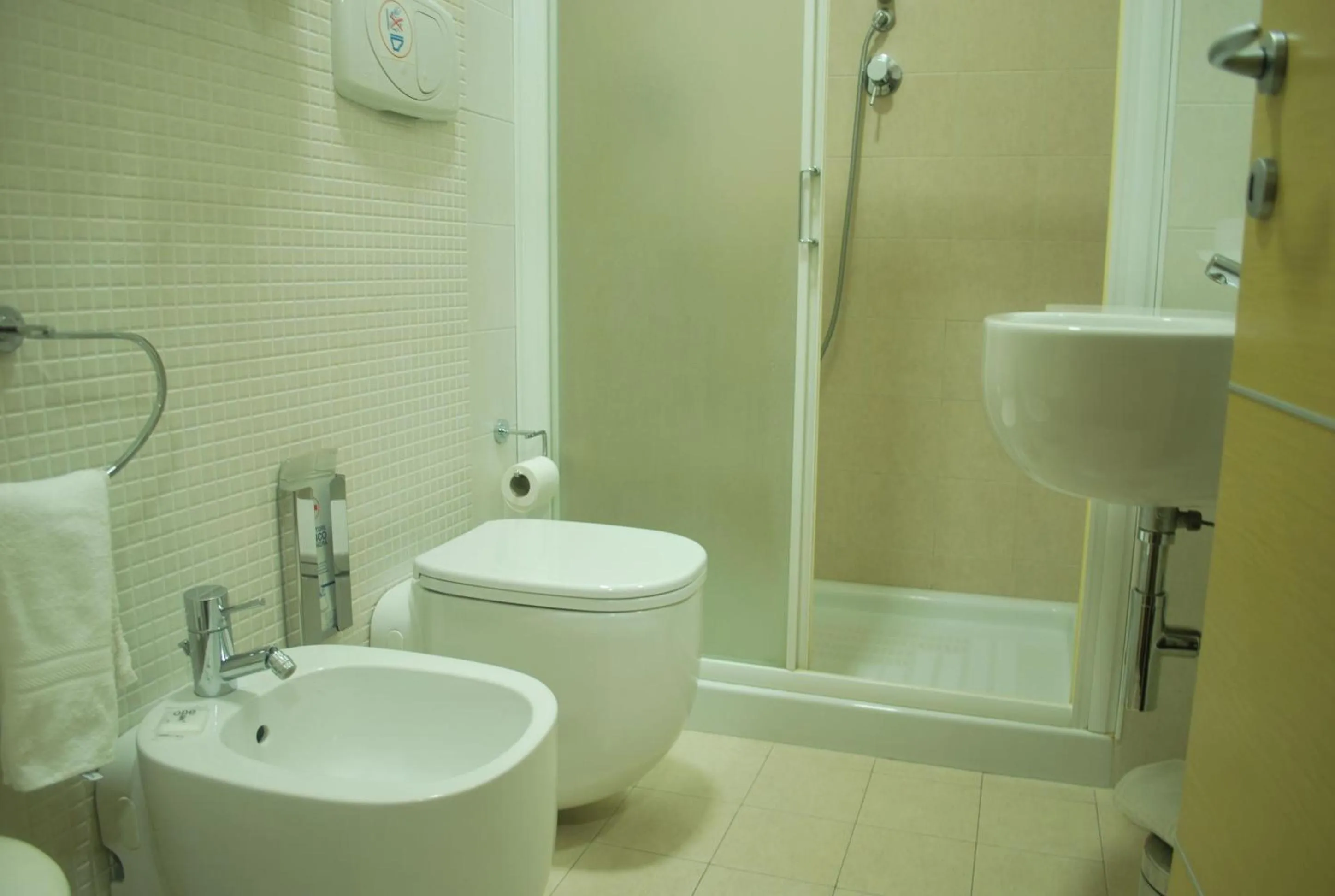 Shower in Romano B&B