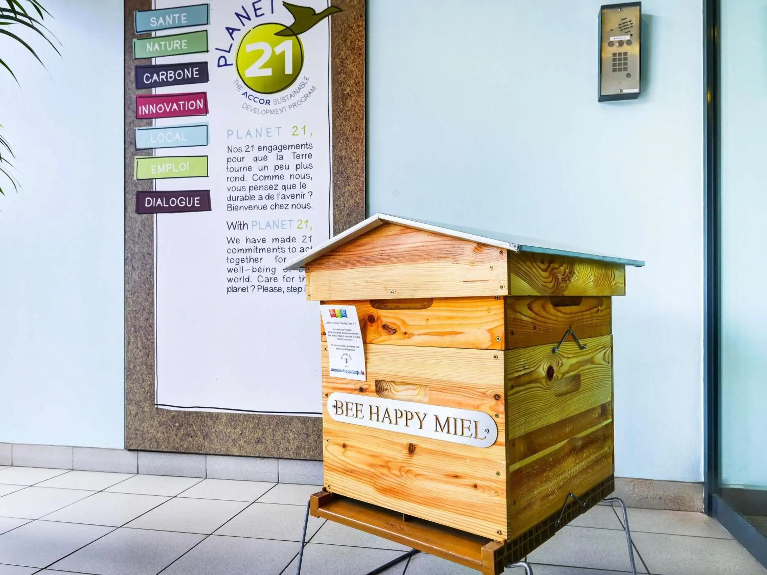 Property building in Ibis Orly Chevilly Tram 7 Property building in Ibis Orly Chevilly Tram 7