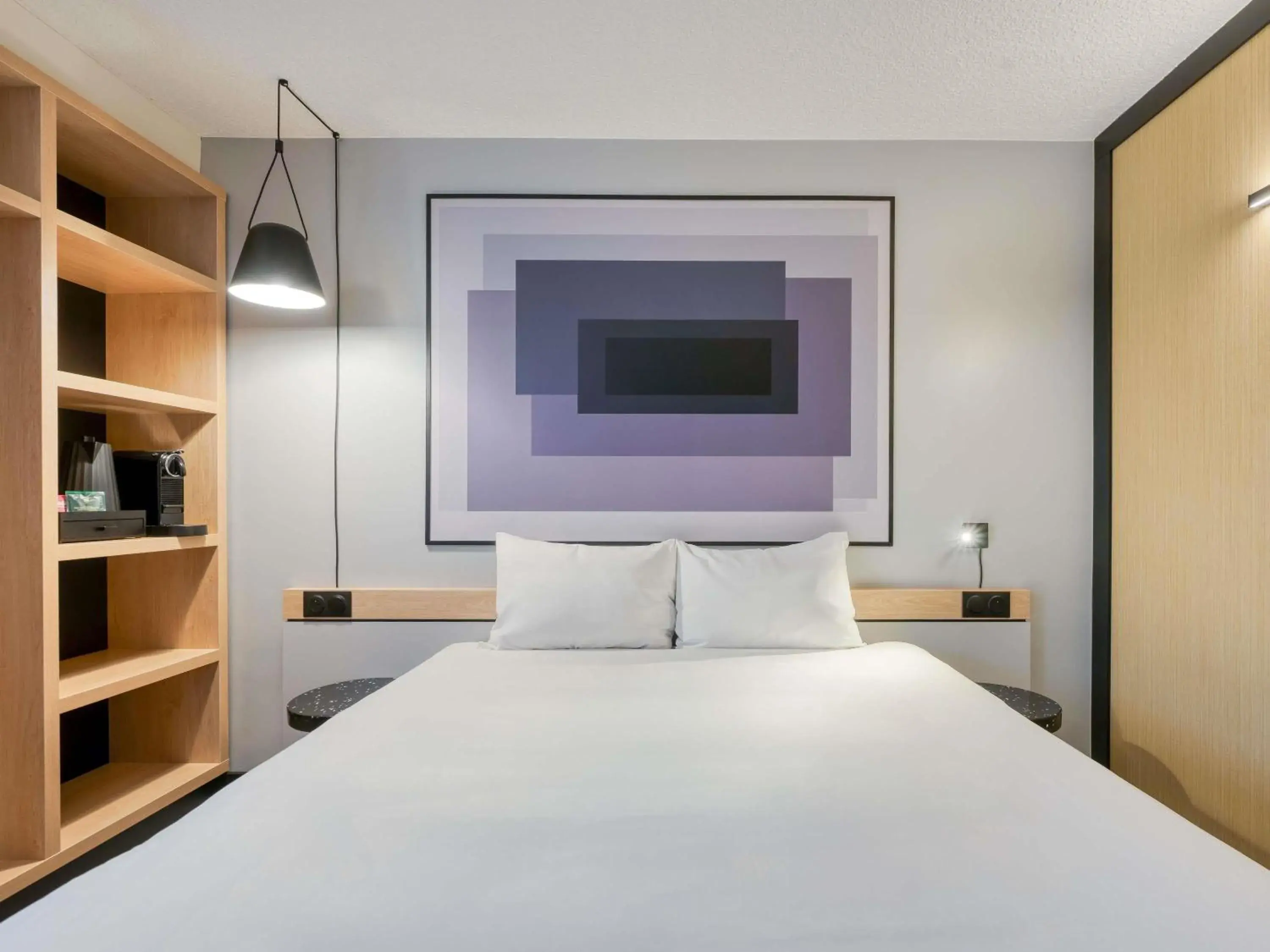 Bedroom, Bed in Ibis Orly Chevilly Tram 7 Bedroom, Bed in Ibis Orly Chevilly Tram 7