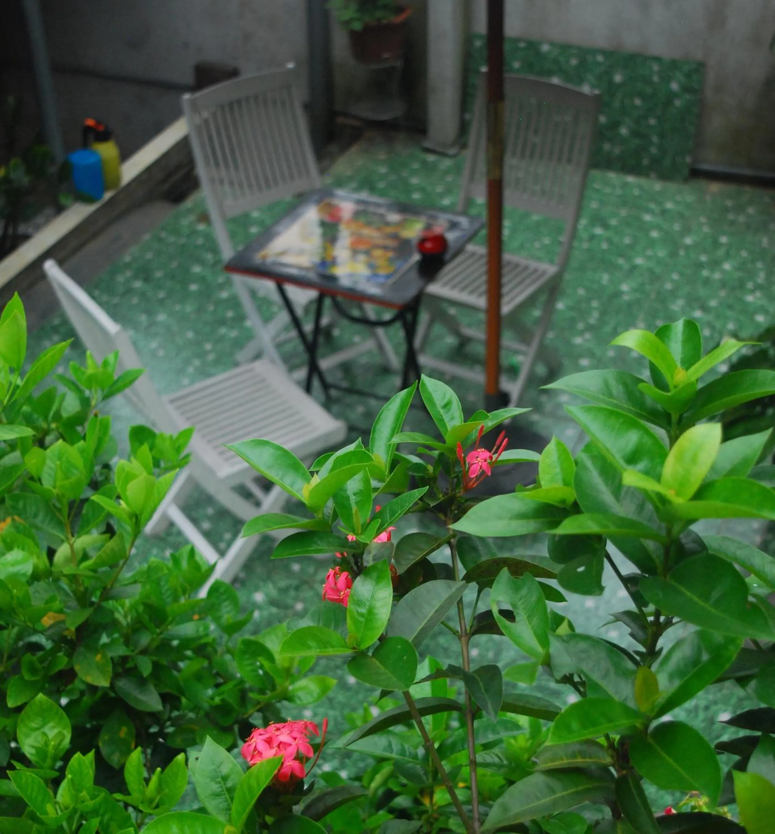 Inner courtyard view in Huong Thao 2 Hotel