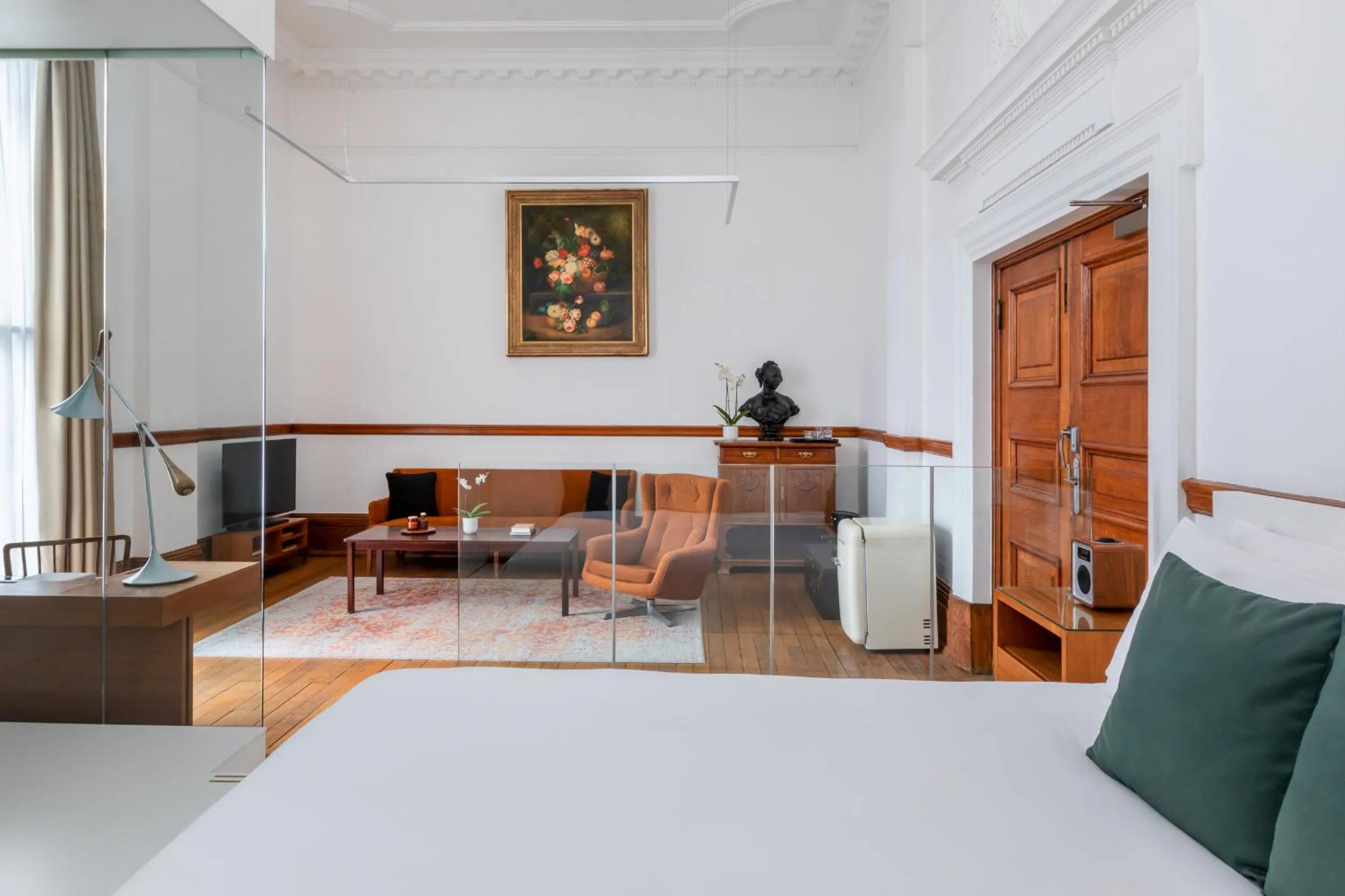 Photo of the whole room, Bed in Town Hall Hotel - Shoreditch