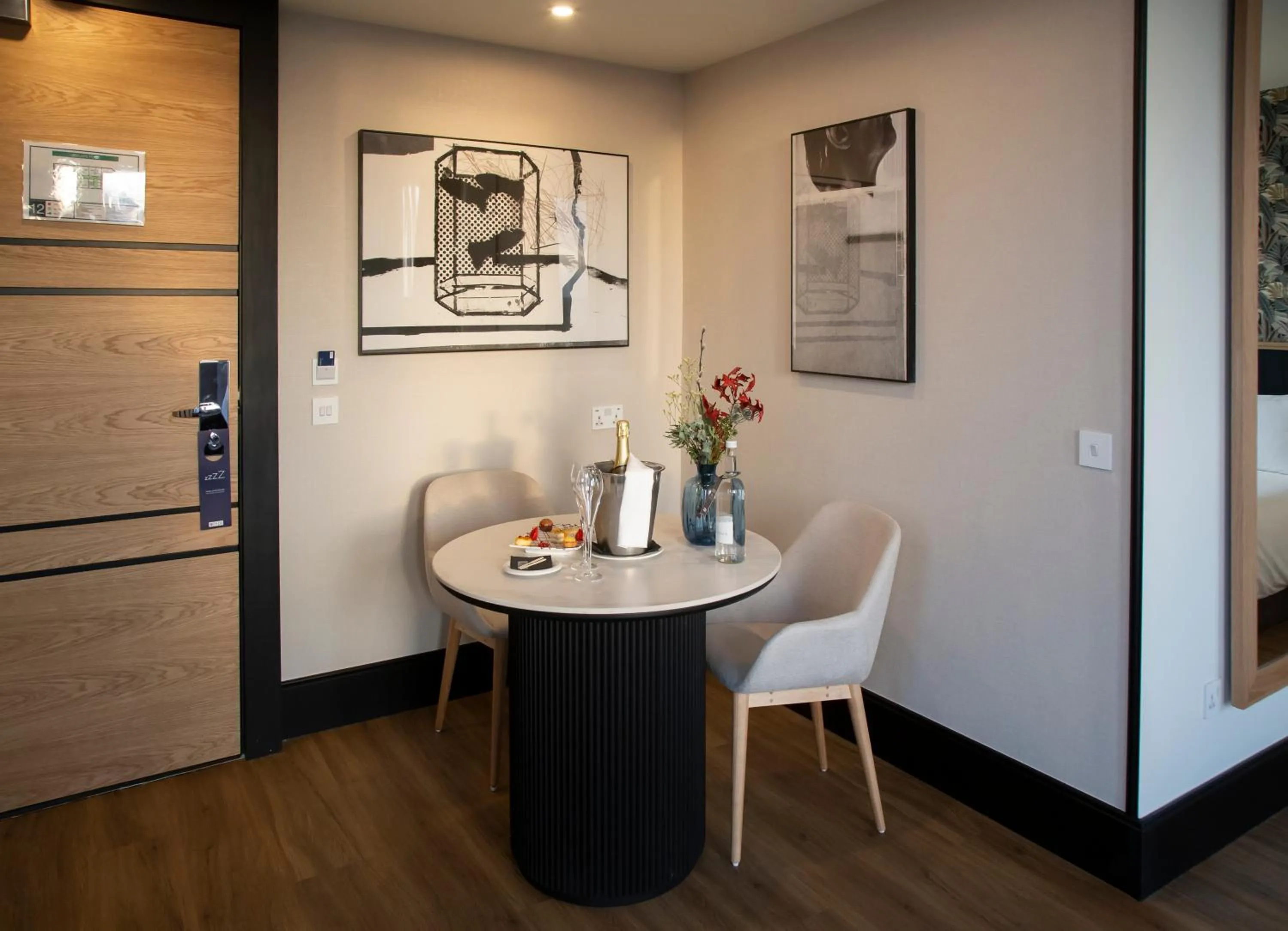 Seating area in H10 London Waterloo