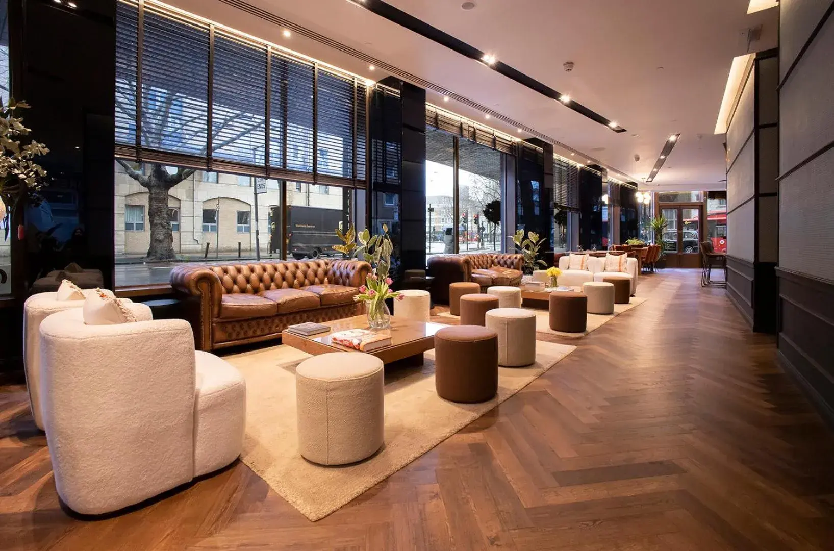 Lobby or reception in H10 London Waterloo Lobby or reception in H10 London Waterloo
