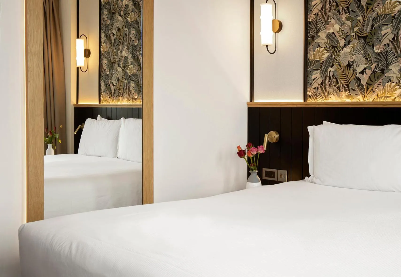 Bedroom, Bed in H10 London Waterloo