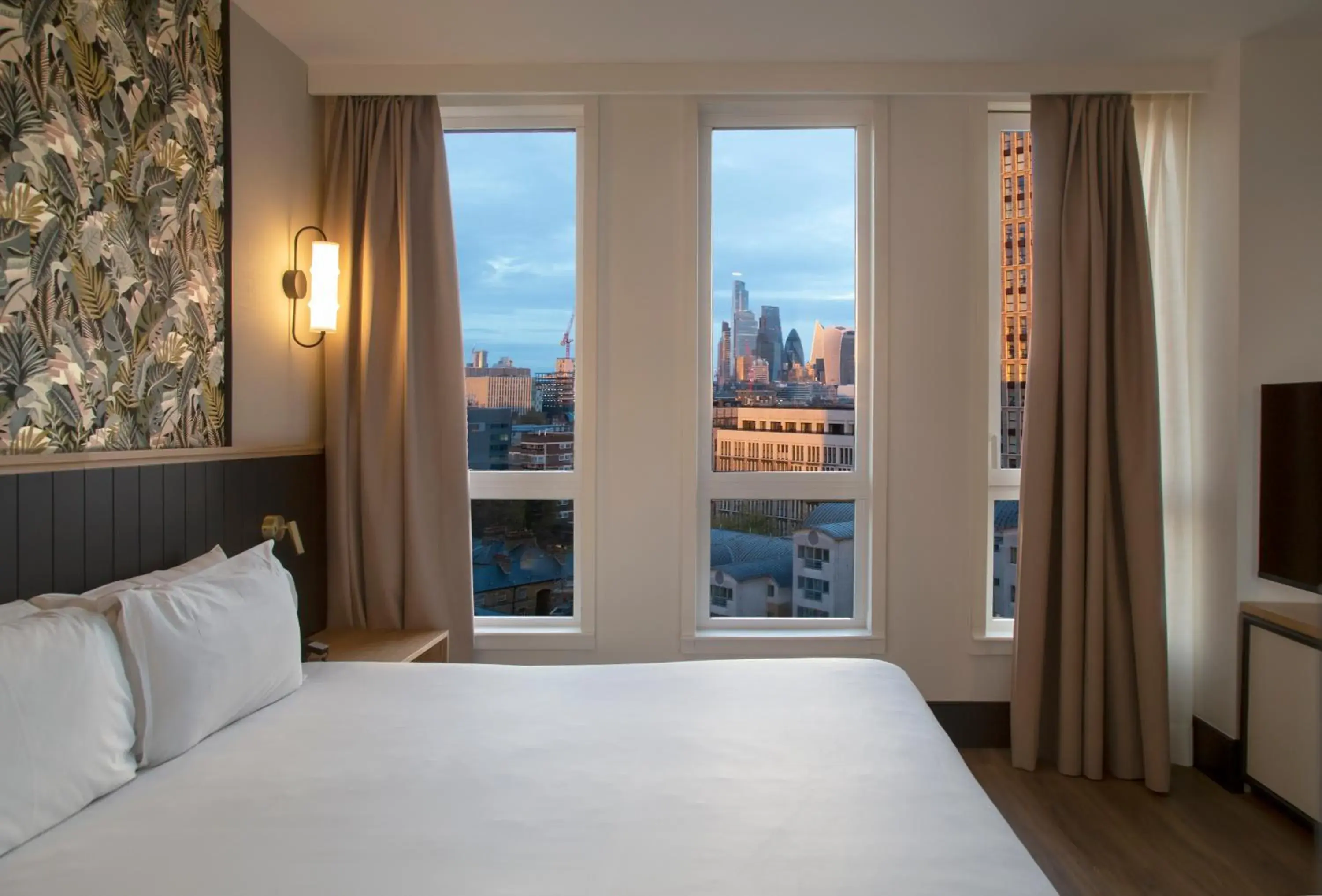 Bed in H10 London Waterloo Bed in H10 London Waterloo