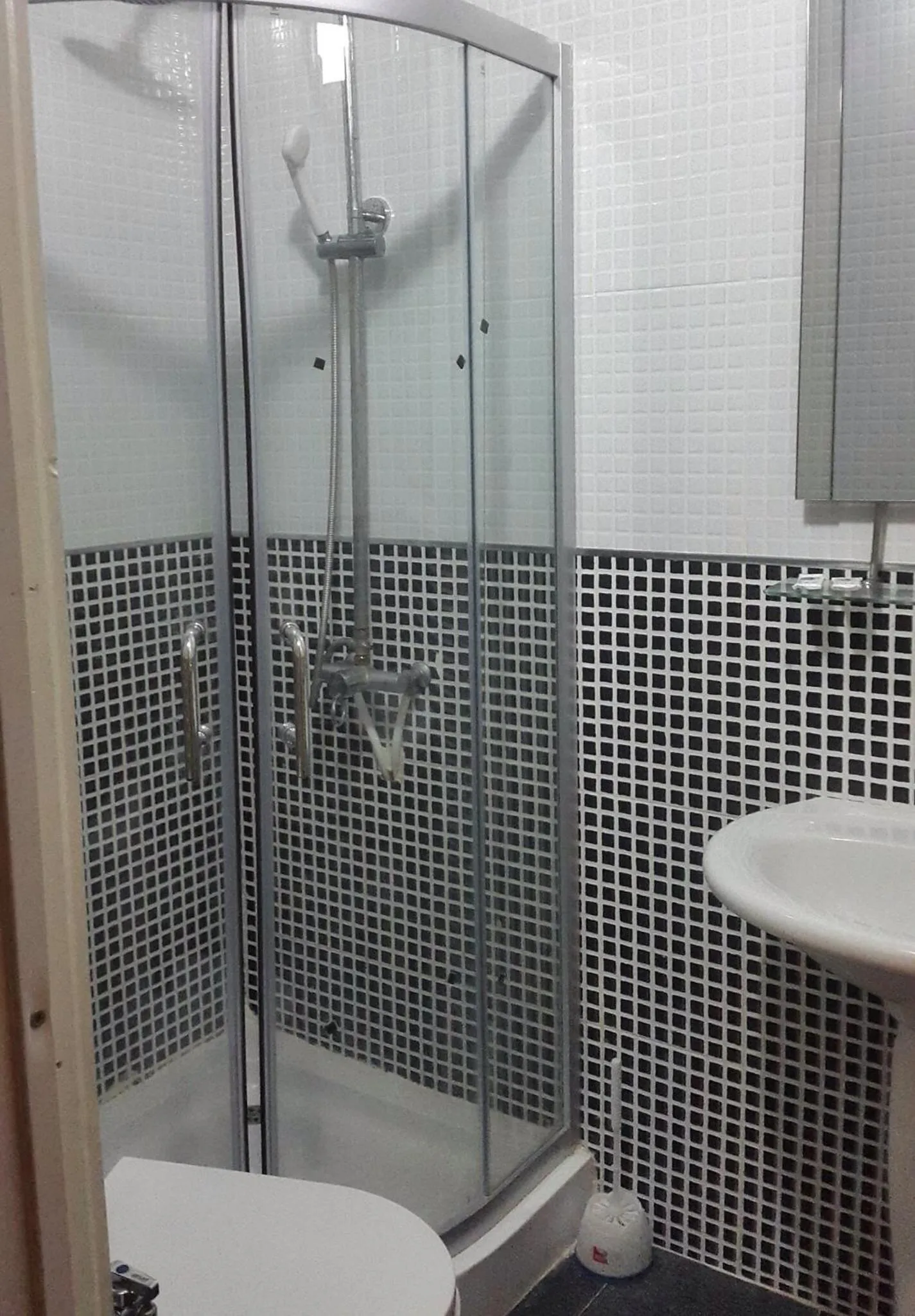 Bathroom in Hotel la brise