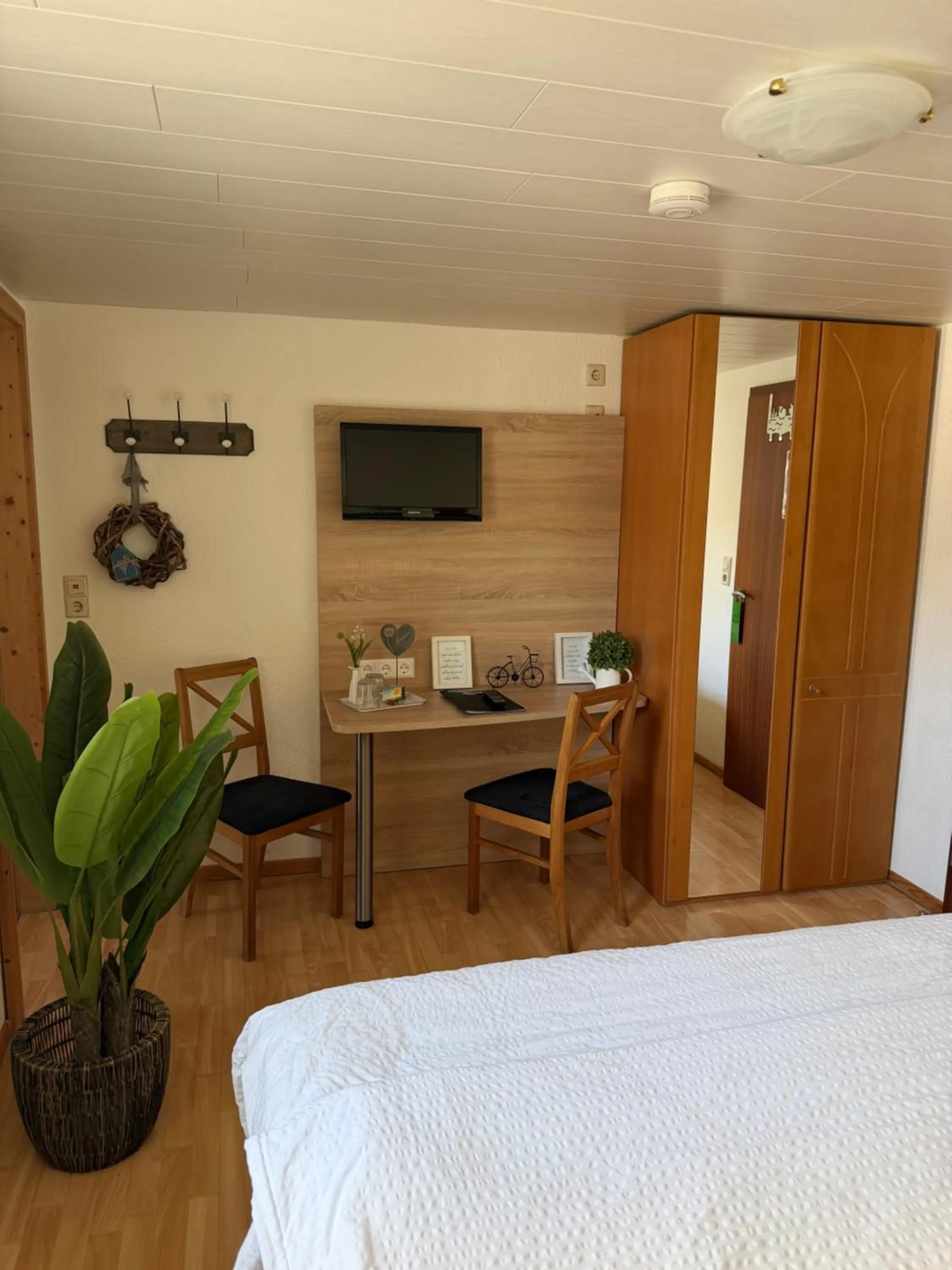 Bed in Landgasthof Zur Sonne