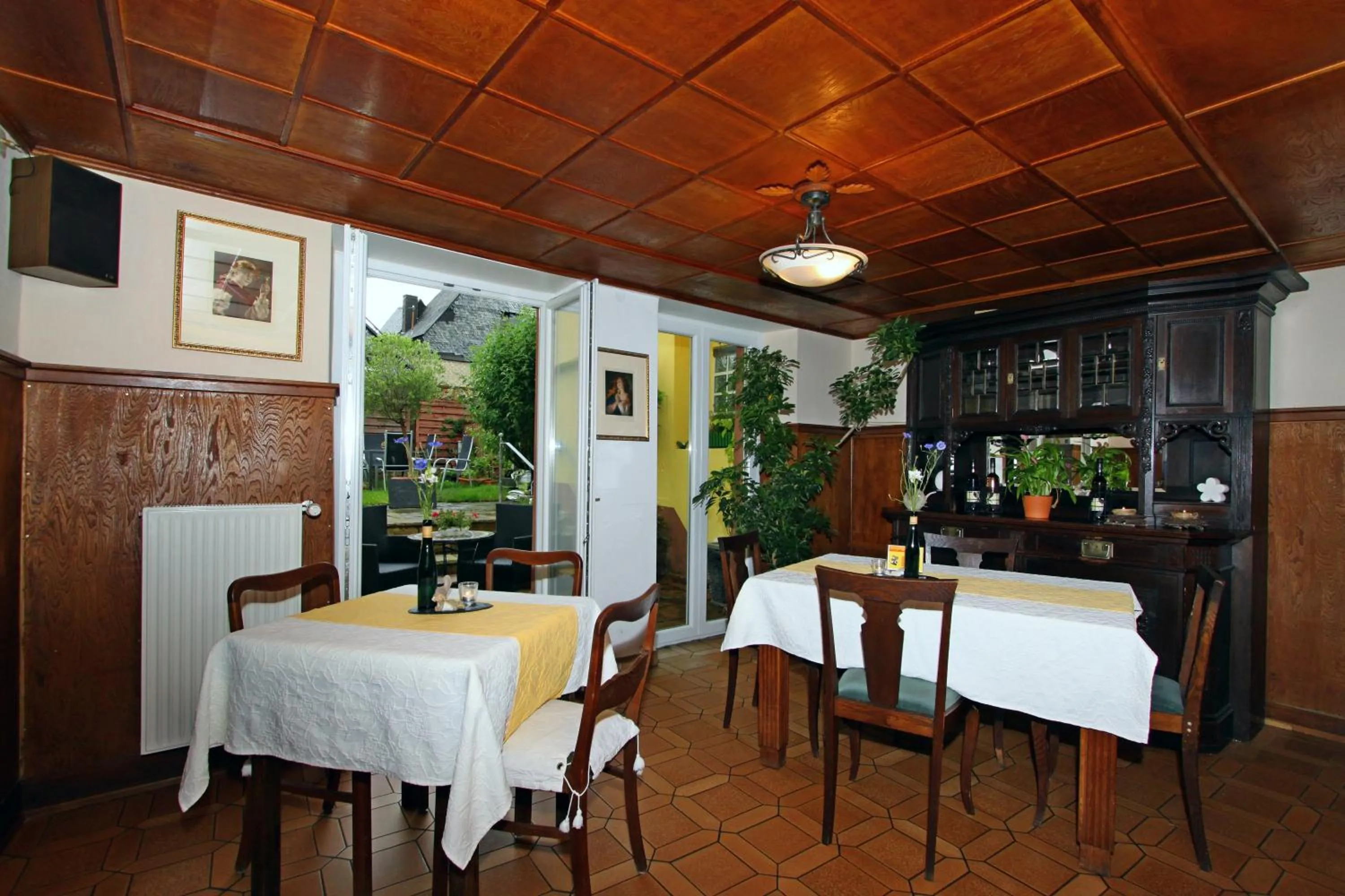 Restaurant/places to eat in Landgasthof Zur Sonne