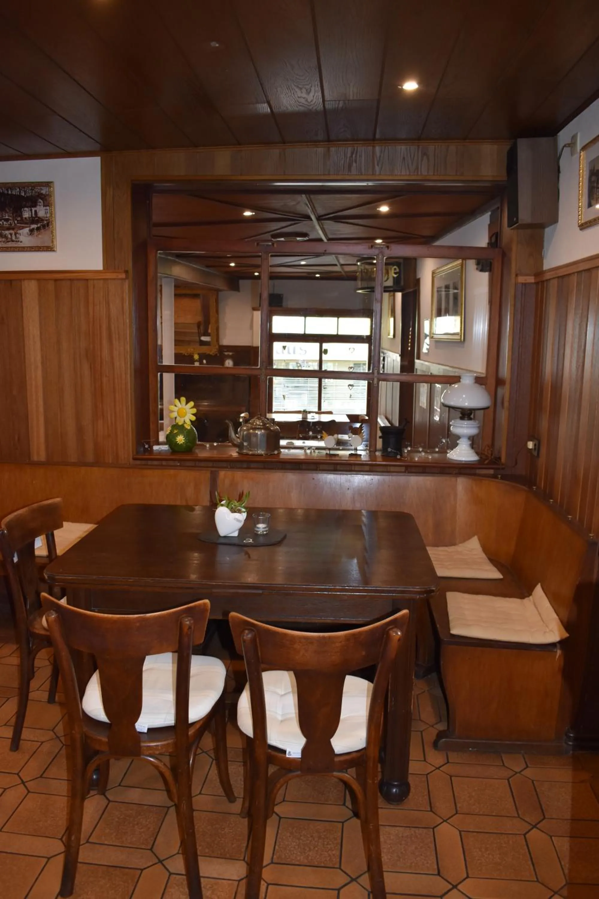 Restaurant/places to eat in Landgasthof Zur Sonne