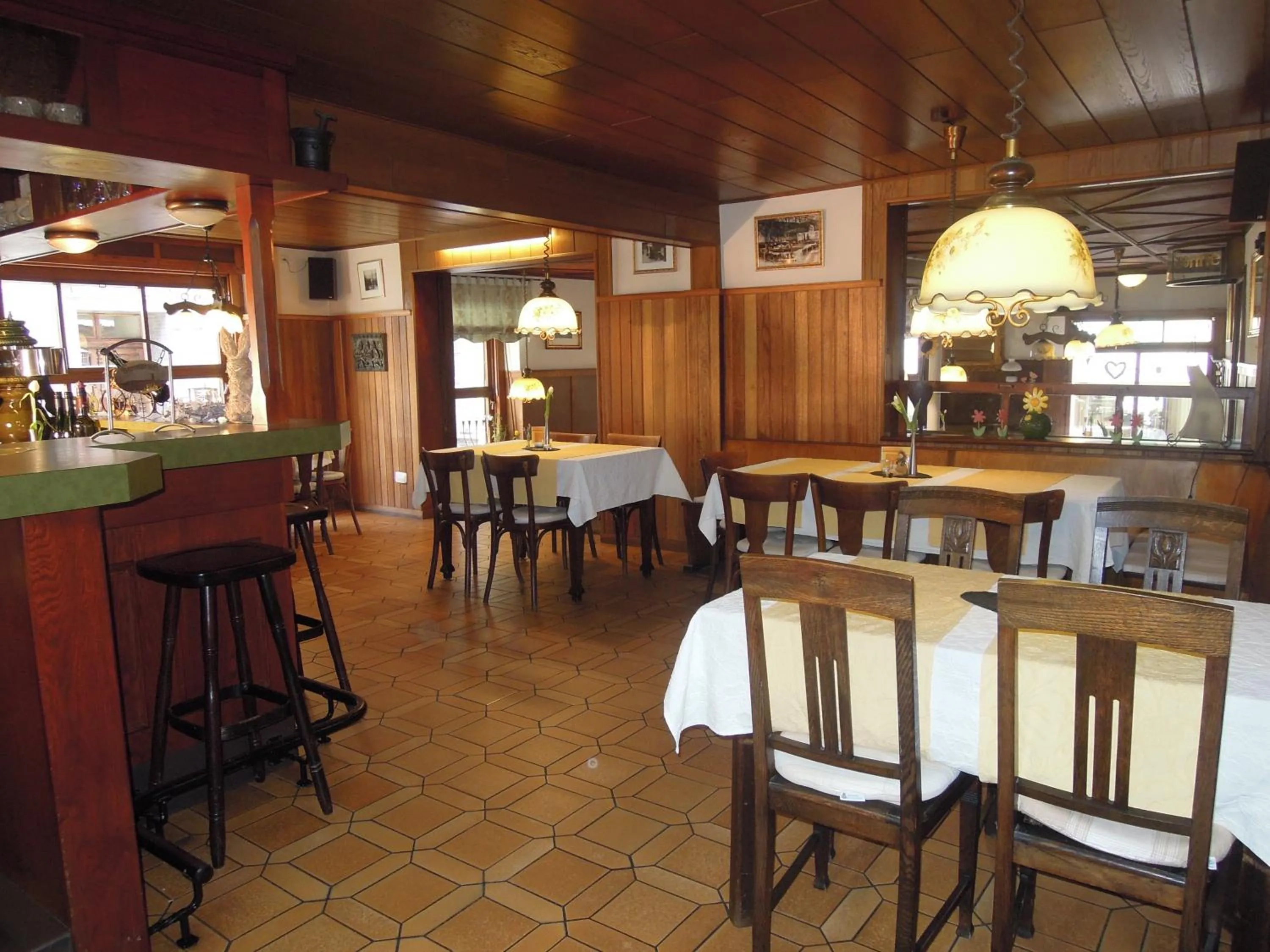 Restaurant/places to eat in Landgasthof Zur Sonne