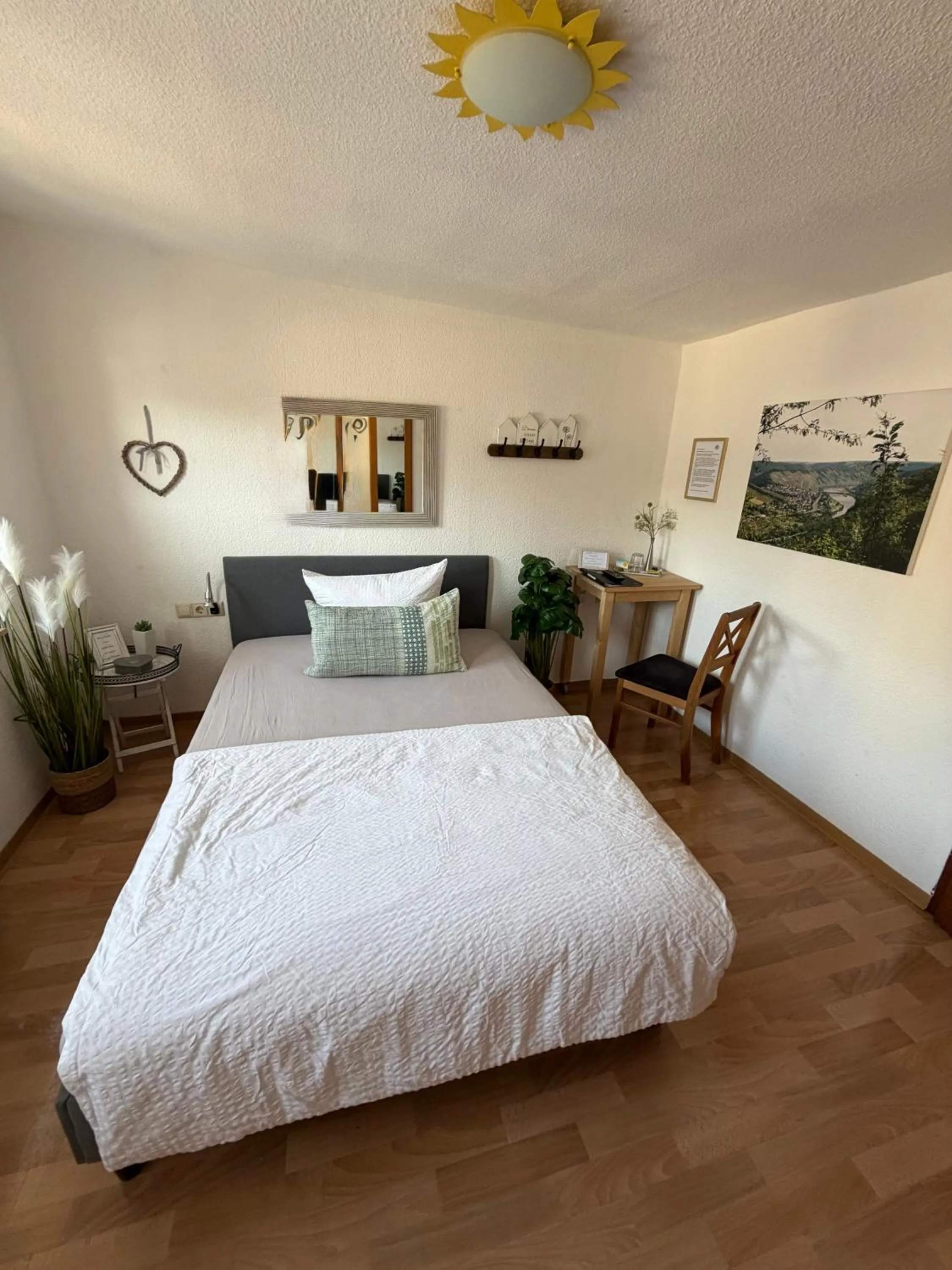Bed in Landgasthof Zur Sonne