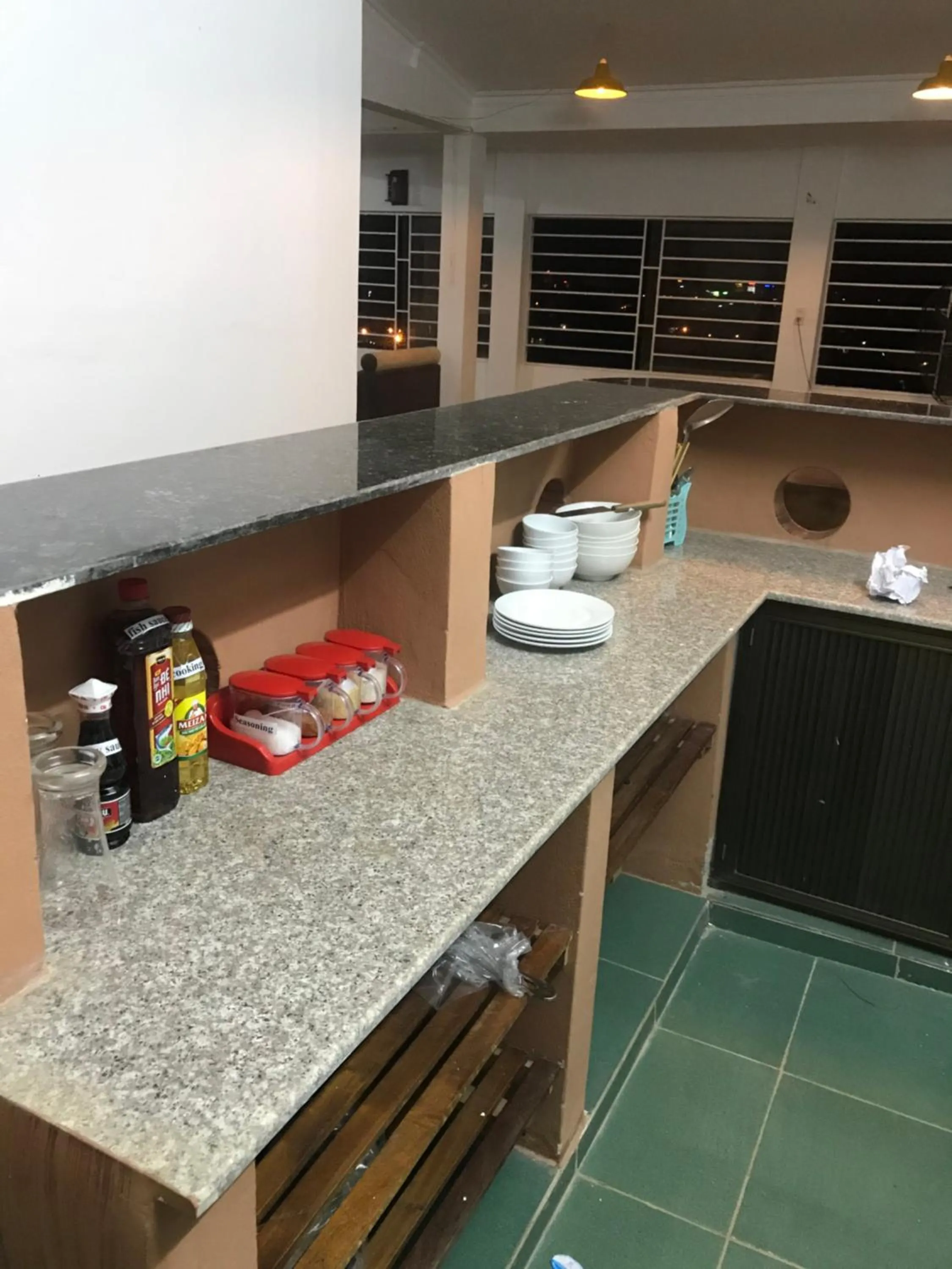 Communal kitchen in Thao Trang Hotel