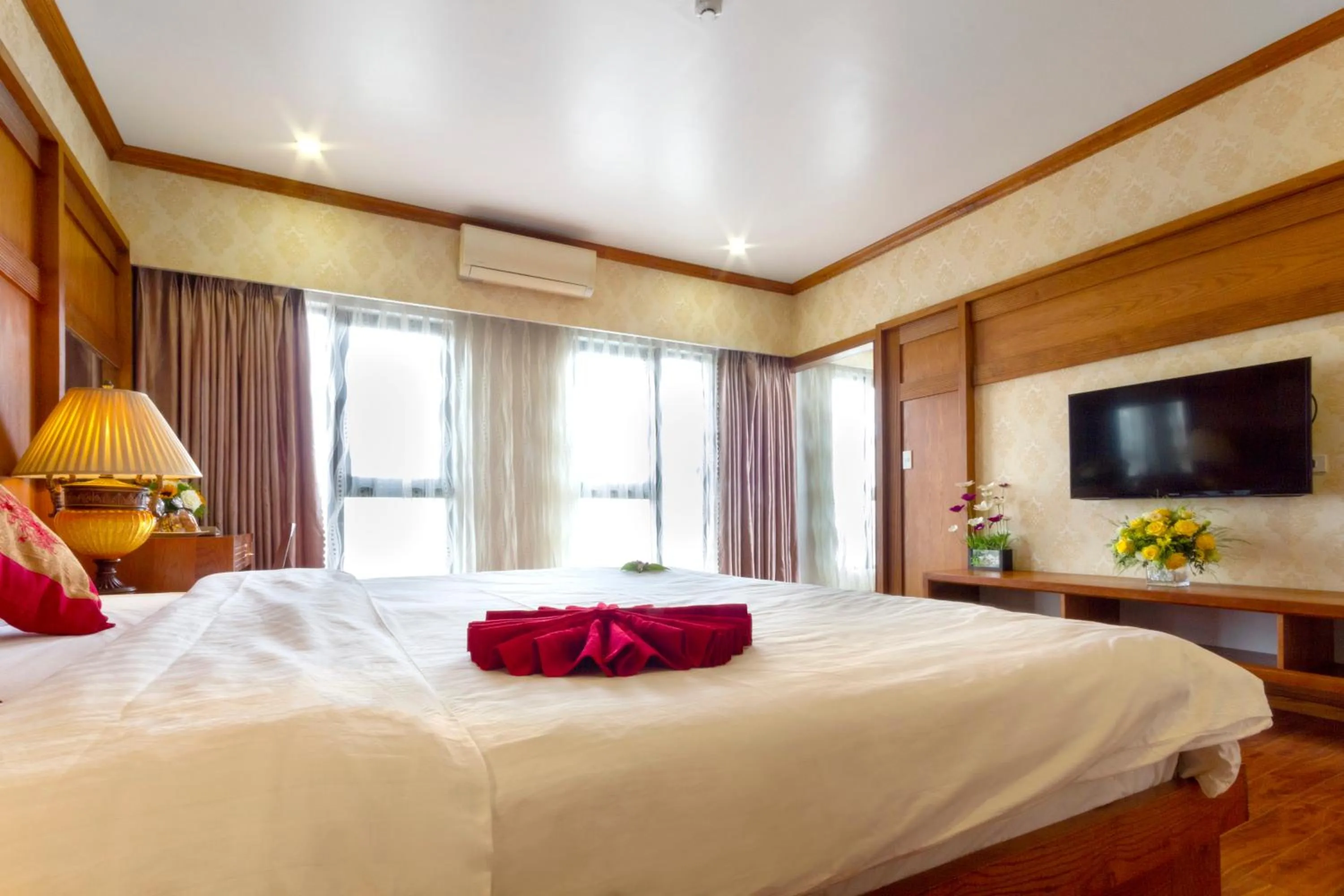 Bedroom, Bed in Phuong Anh Hotel 2 Hai Duong