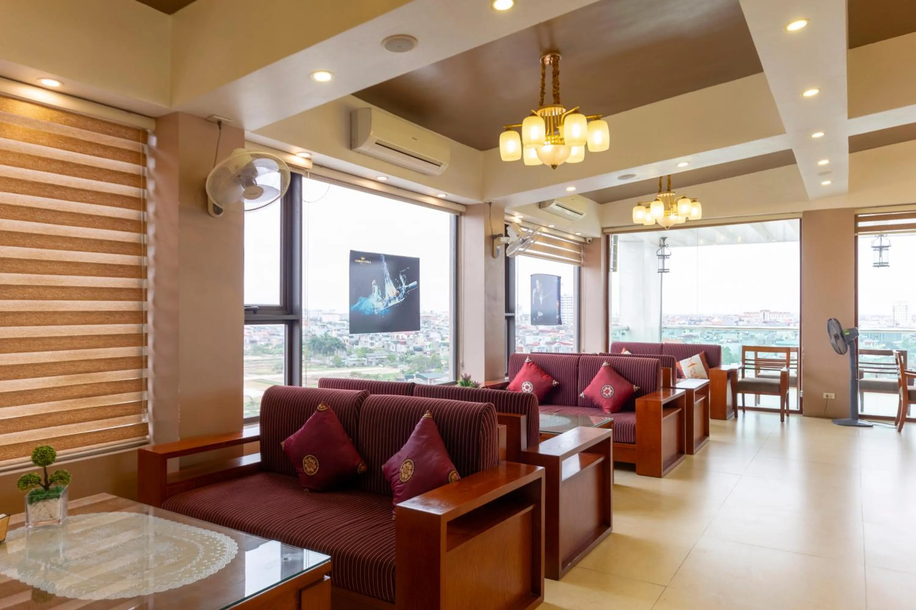 Restaurant/places to eat in Phuong Anh Hotel 2 Hai Duong